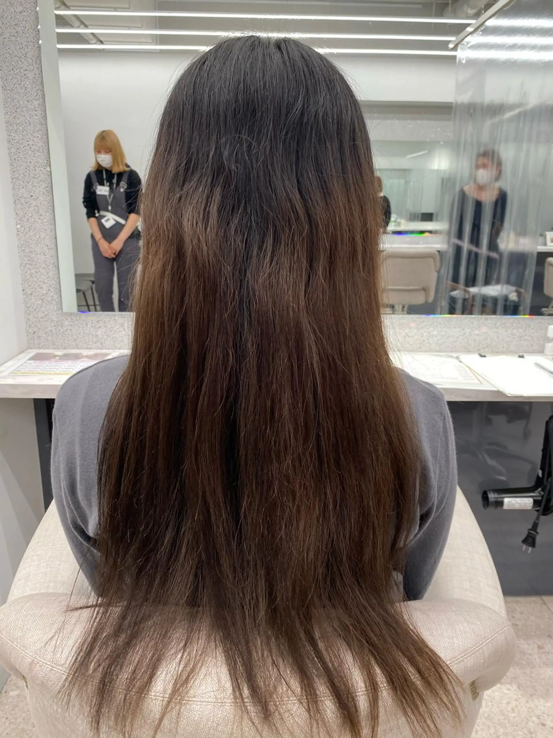 ロング カラー パーマ ヘアアレンジ キッズ ネイル マツエク・マツパ ヘアカラー 縮毛矯正 京都レイヤーカット/ 縮毛矯正/羽柴りくのヘアスタイル