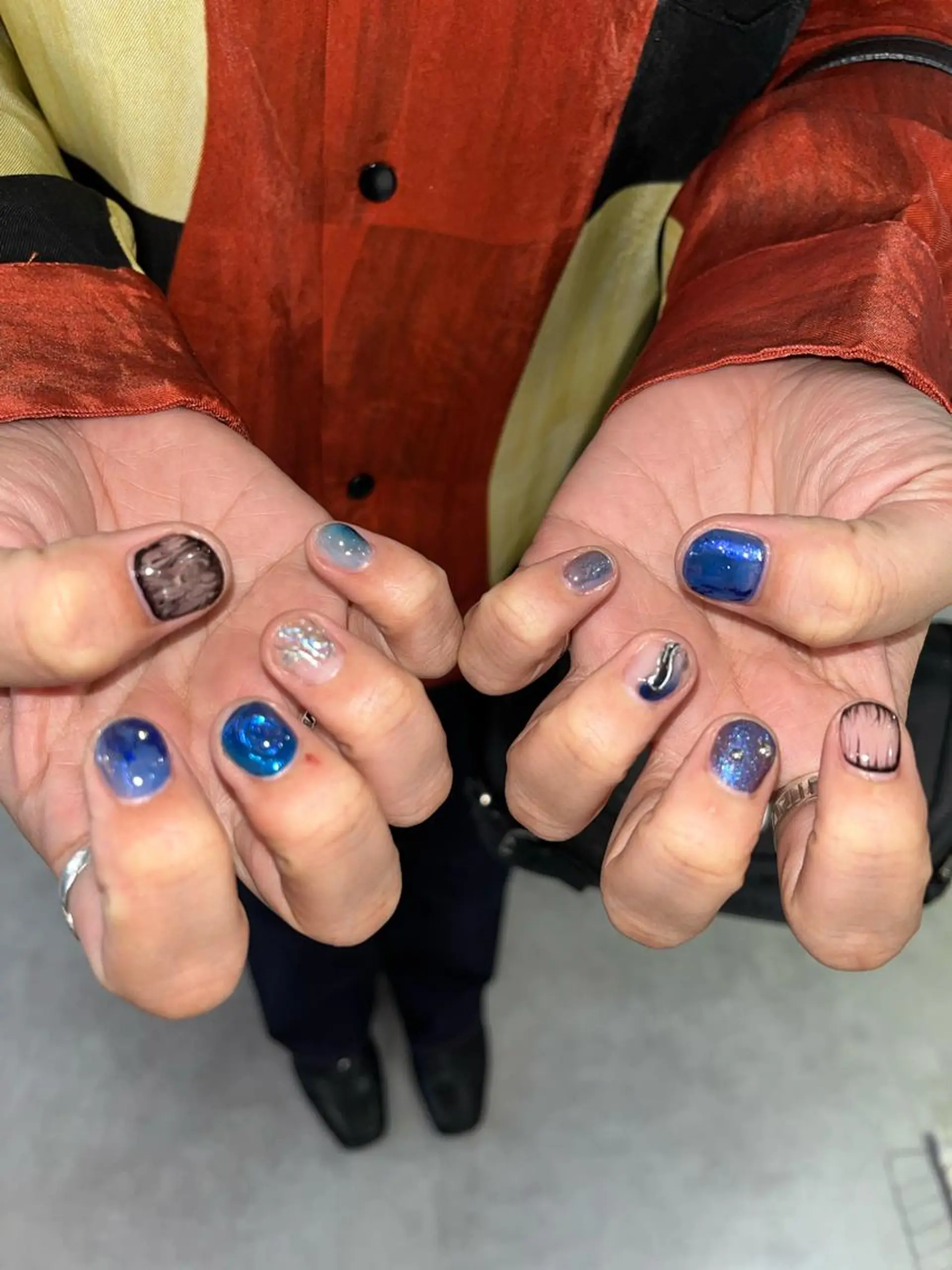 ネイル 🪐富島彩夏 /海外nail🪐のネイルデザイン