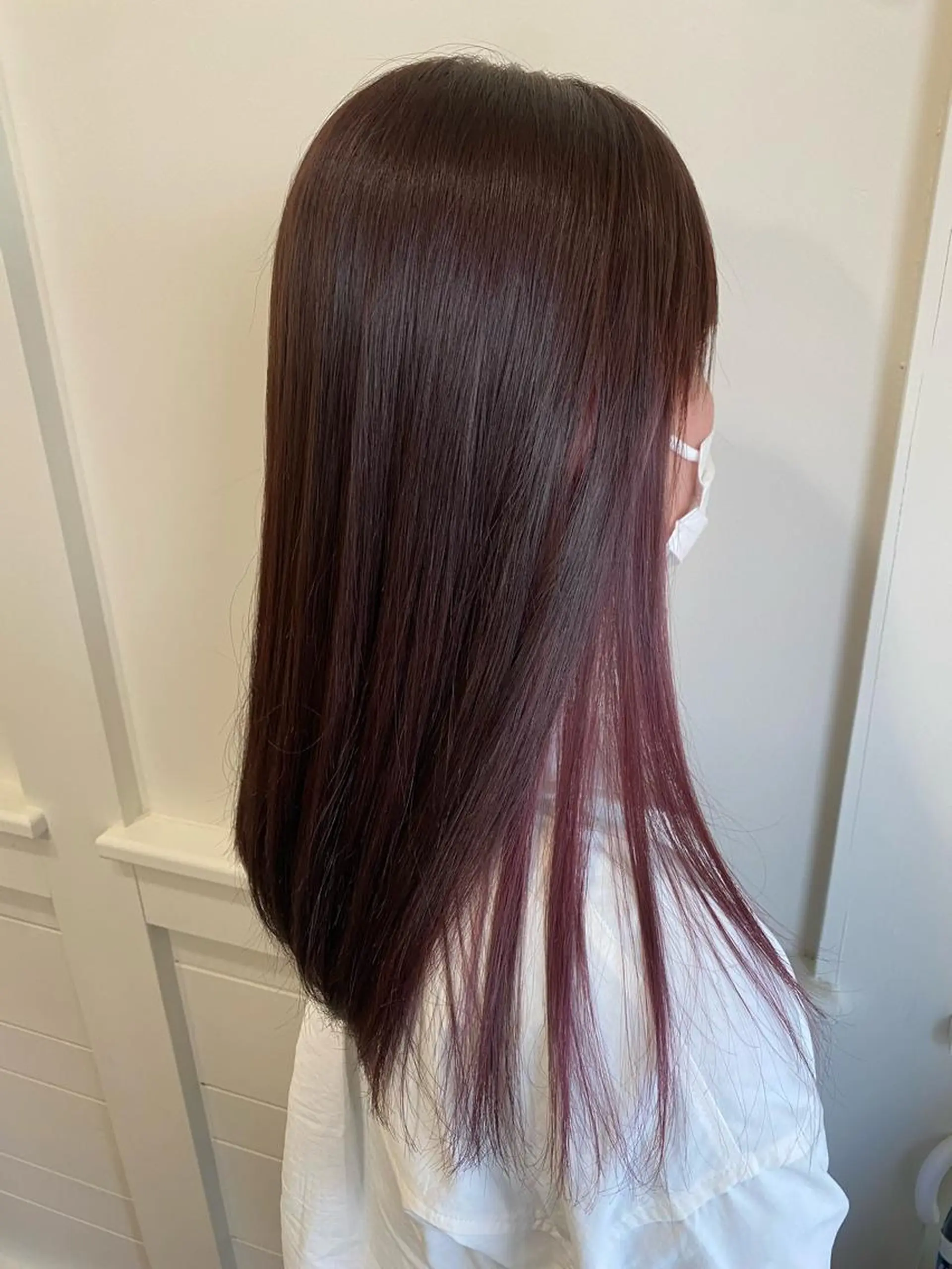 ロング カラー ブリーチ ブラウンカラー ピンクカラー ピンクブラウン ヘアカラー 長芝 遥香のヘアスタイル