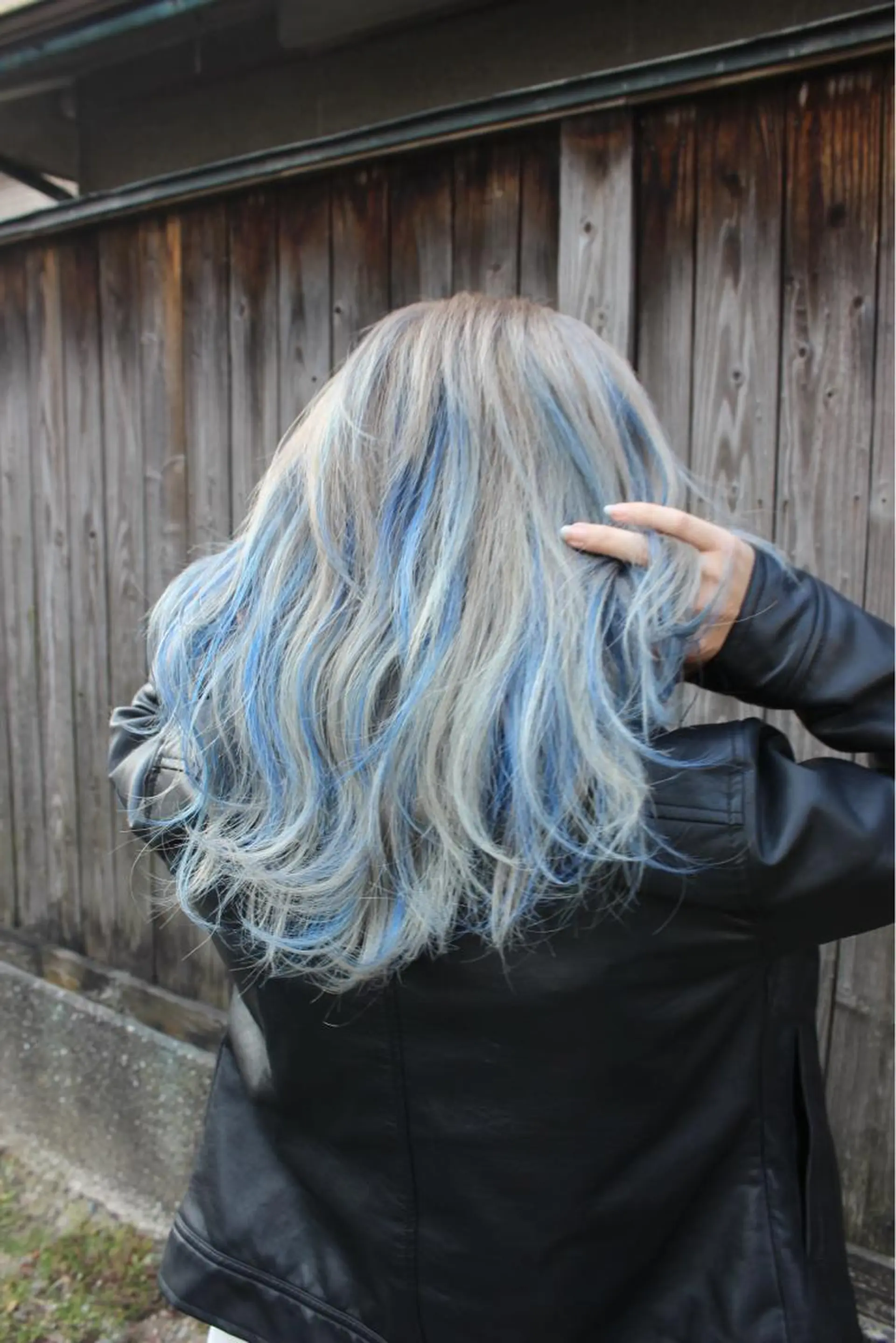 ミディアム カラー 'amo所属・'amo eyelashのマツエク・マツパデザイン