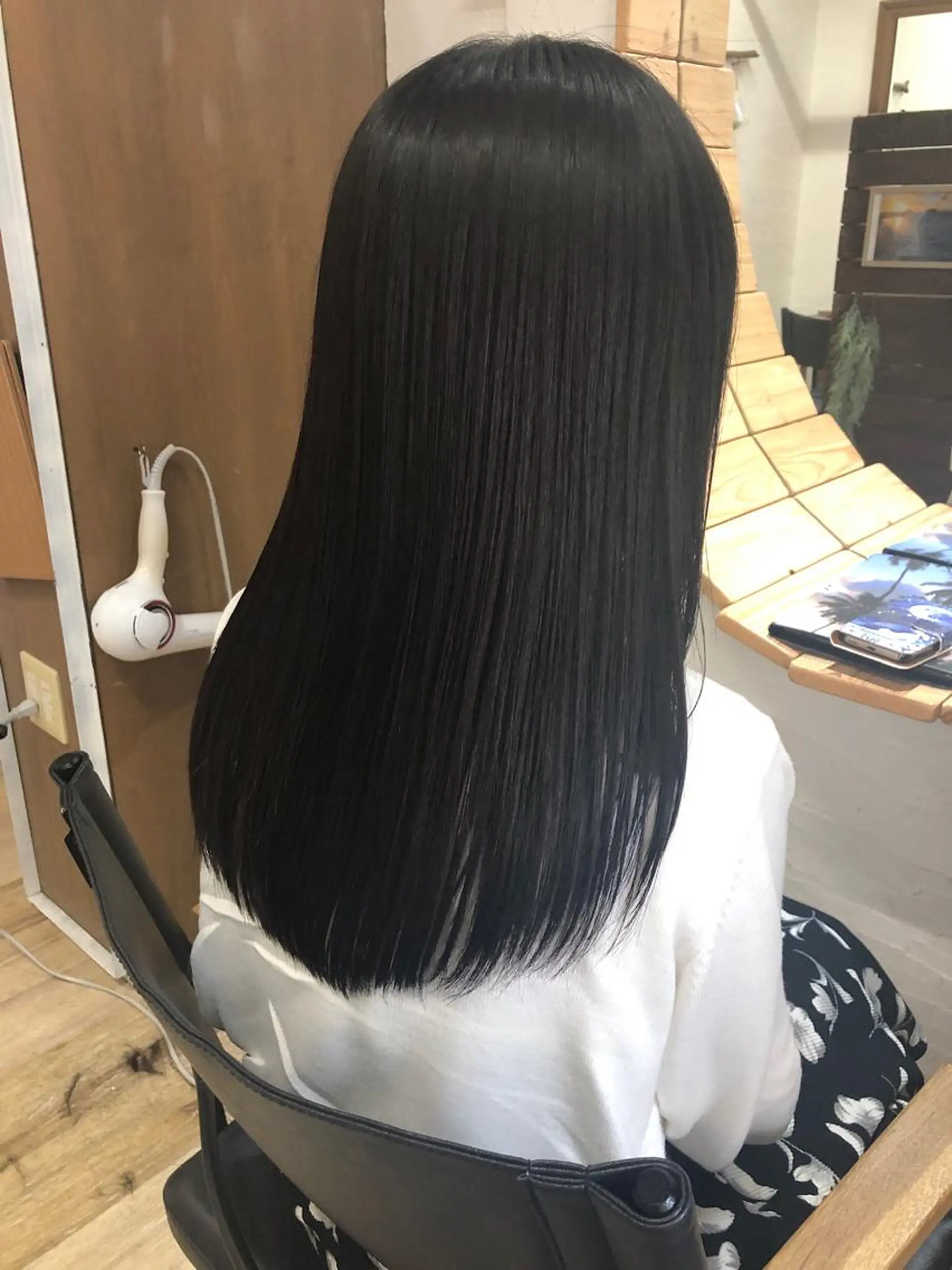 セミロング 縮毛矯正 カット 縮毛矯正 トリートメント hair salon Arllon(アルロン)所属・酸性縮毛矯正　美髪 特化サロン　八百村のヘアスタイル