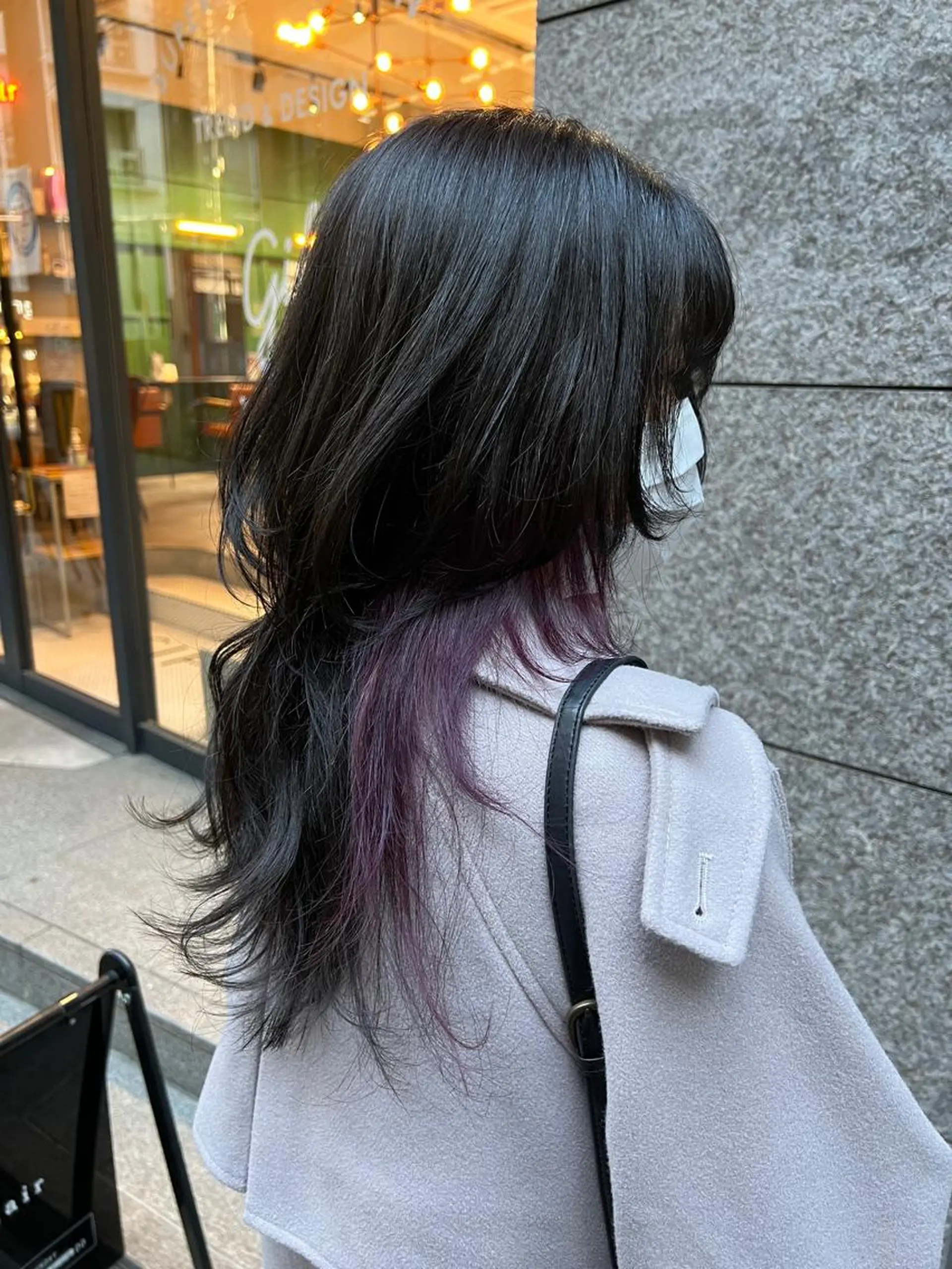 ロング カラー ラベンダーカラー ウルフカット ノイシキ サキのヘアスタイル