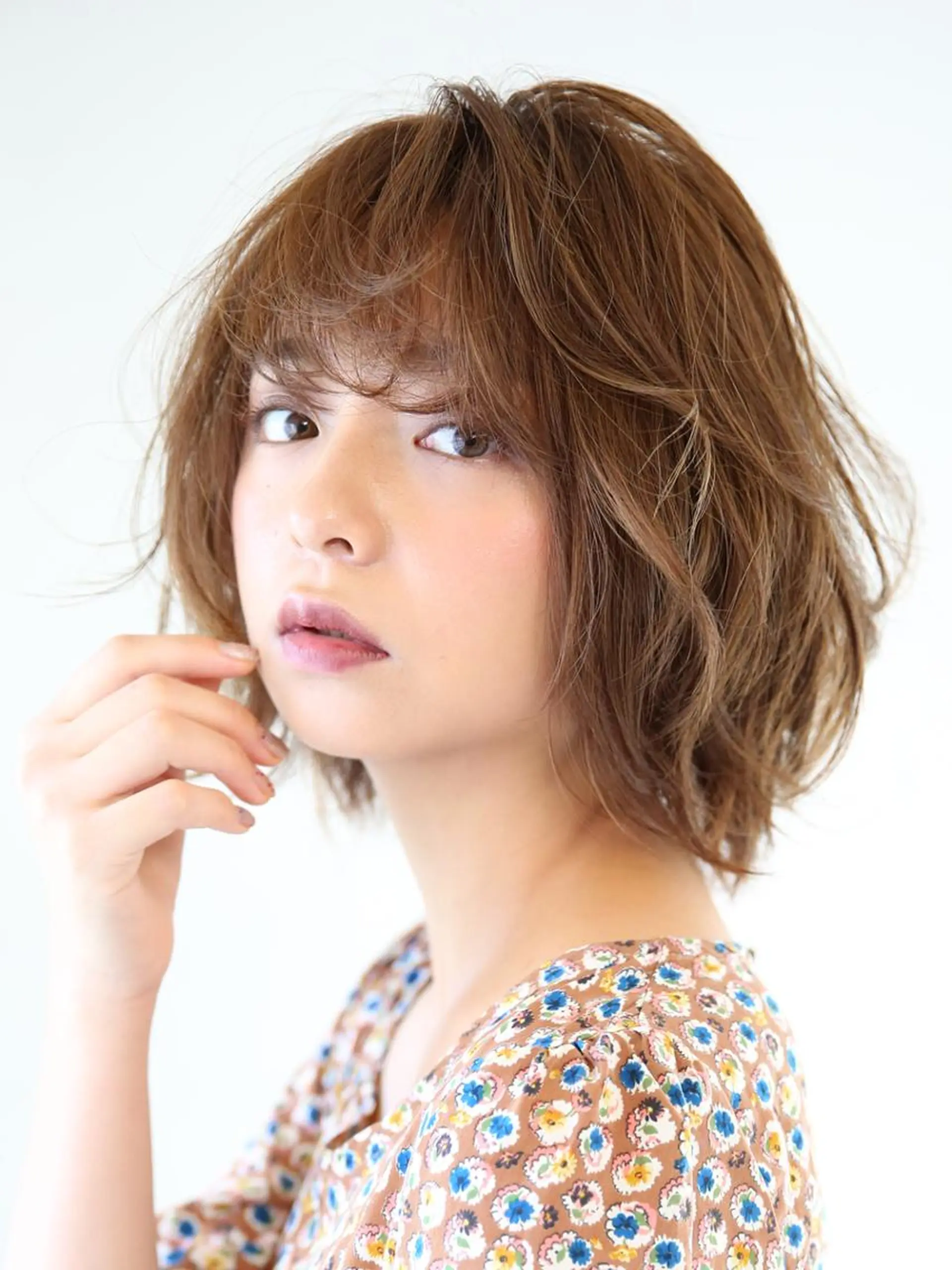 ミディアム カラー パーマ 黒川 真実のヘアスタイル