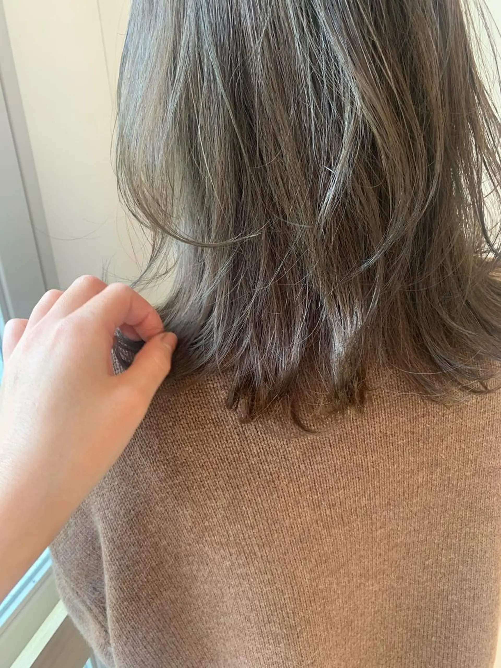 カラー ヘアカラー トリートメント SALOWIN浦和店所属・1日5名限定美容師 miwaのヘアスタイル