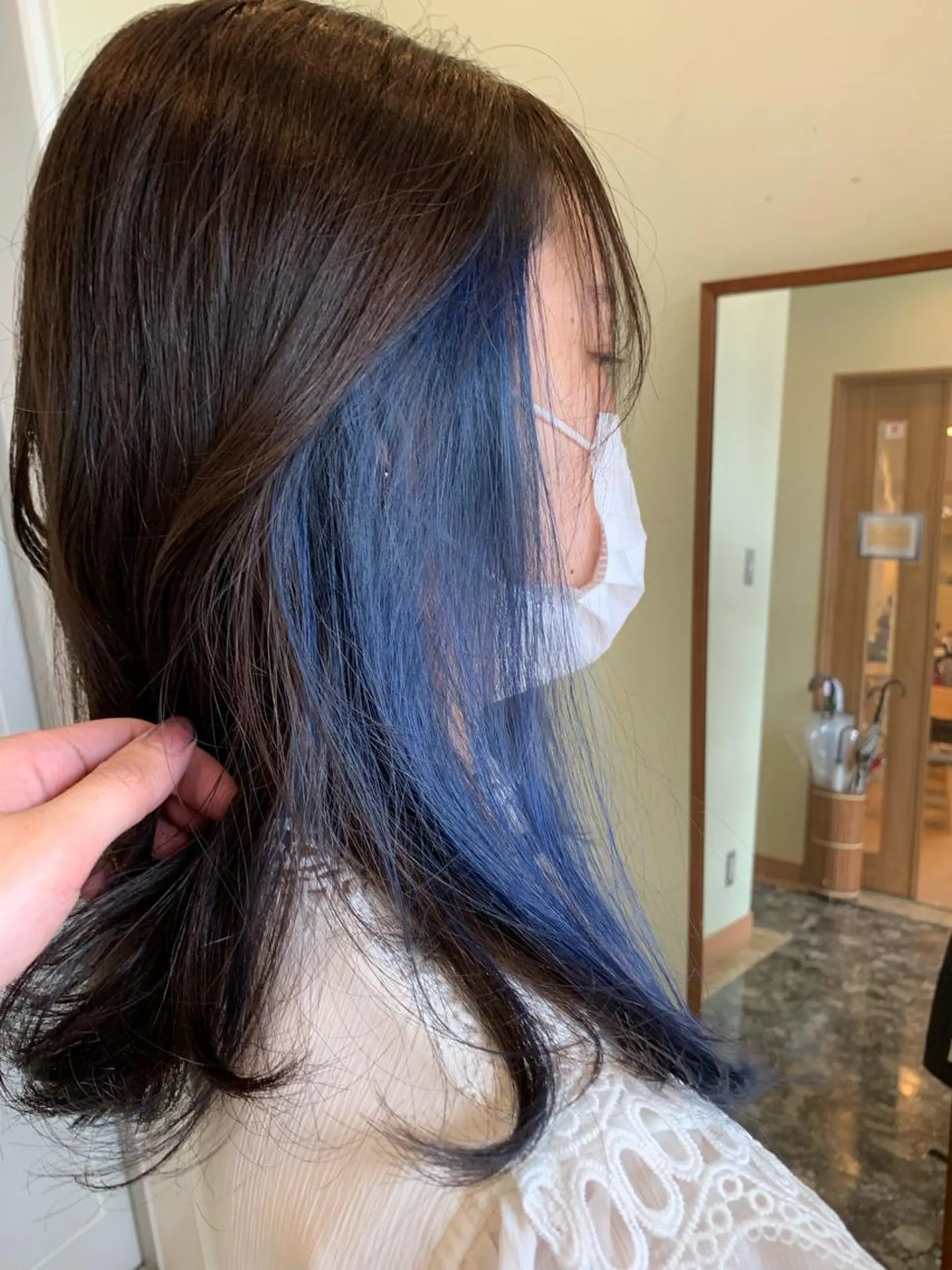 セミロング カラー ブルーカラー イヤリングカラー ヘアカラー yuri🌼 N°＋uta*天王寺のヘアスタイル