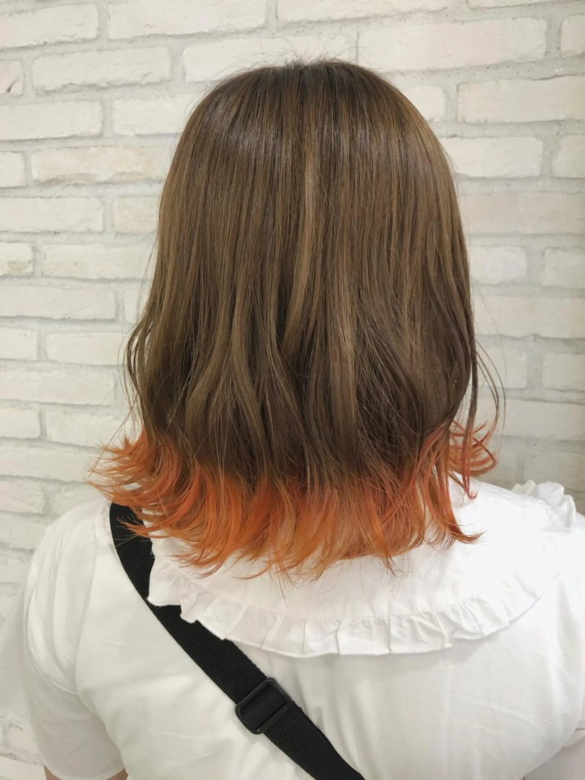 ミディアム カラー オレンジ oggi +KENJE所属・大平 美沙のヘアスタイル