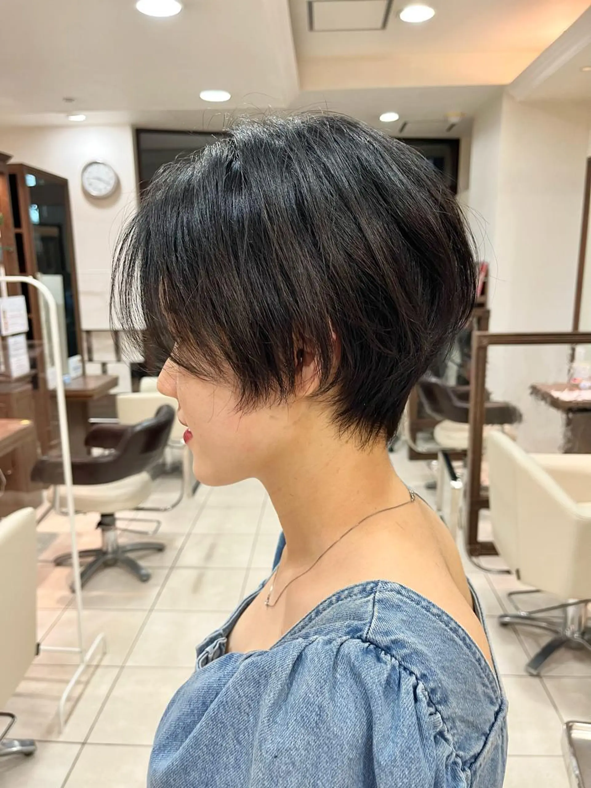 ショート ショートボブ ハンサムショート ボブ くびれヘア ハイライト カット トリートメント ✨髪質改善・縮毛矯正 専門美容室マーベルのヘアスタイル