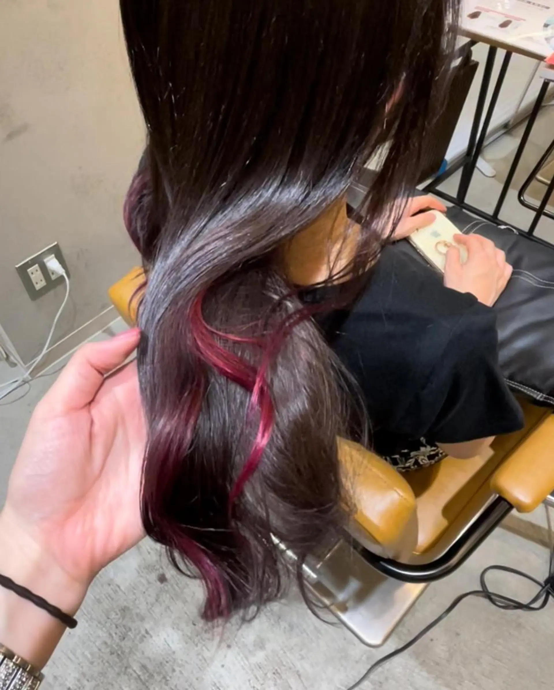 ミディアム カラー ヘアアレンジ 透明感カラー グレージュ イルミナカラー インナーカラー ラベンダーカラー ❥【韓国風ヘア】 stylist 林❥のエステ・リラクイメージ