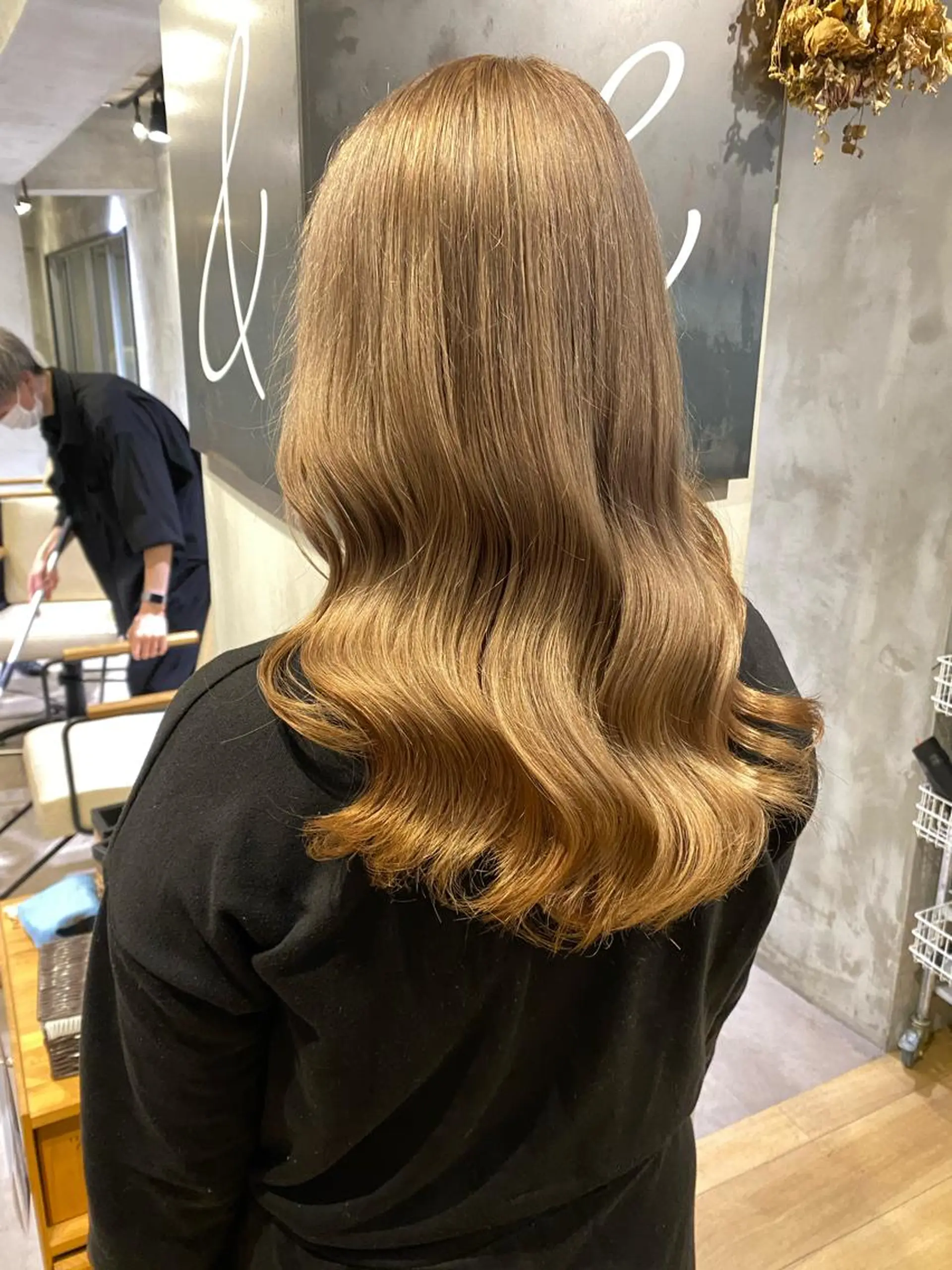 ロング カット ヘアカラー 【＆ koenji】 yukaのヘアスタイル