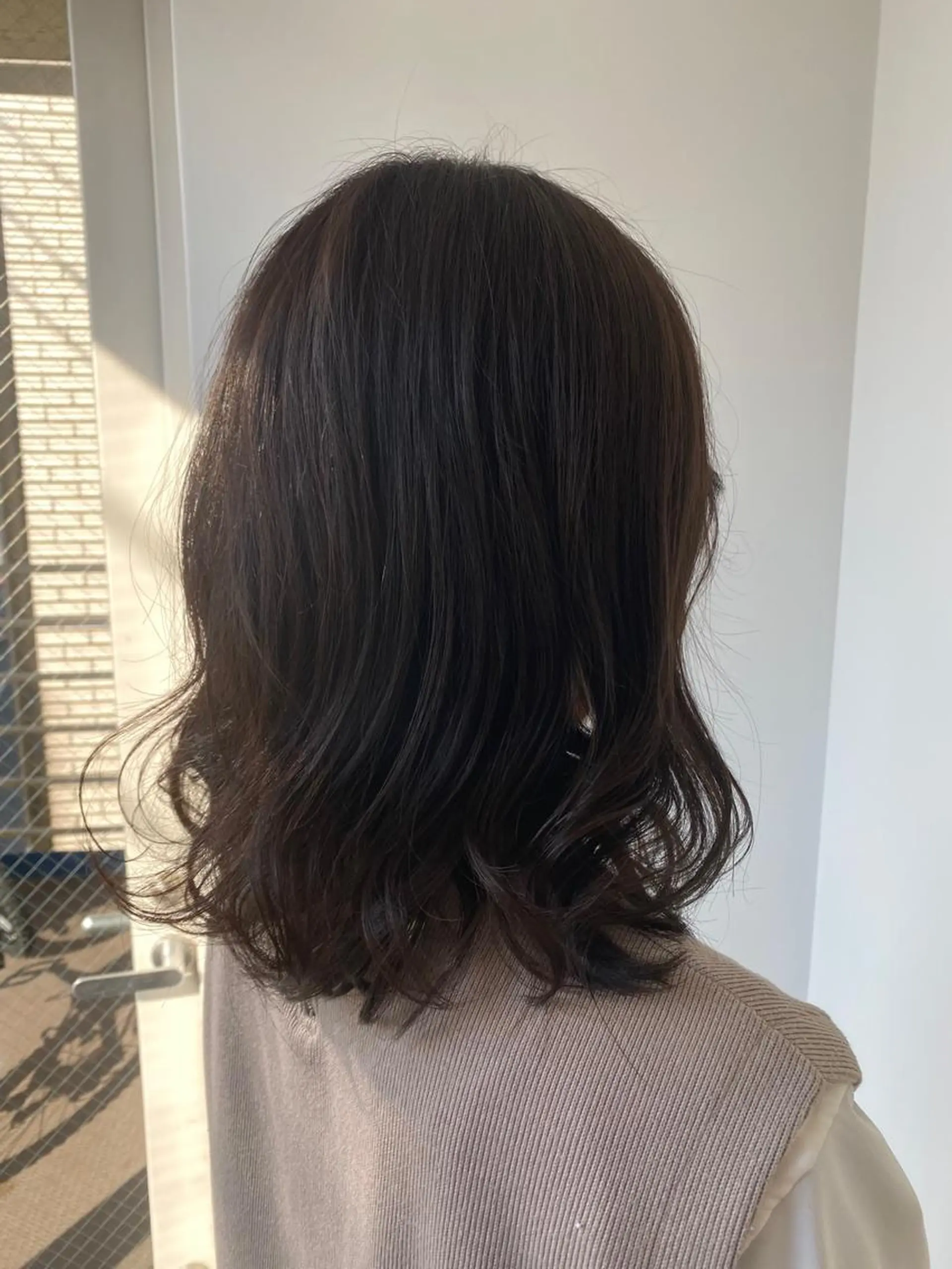 ミディアム カラー アッシュ アッシュグレー CIEN white所属・パーマモデル募集中 渥美翔人のヘアスタイル