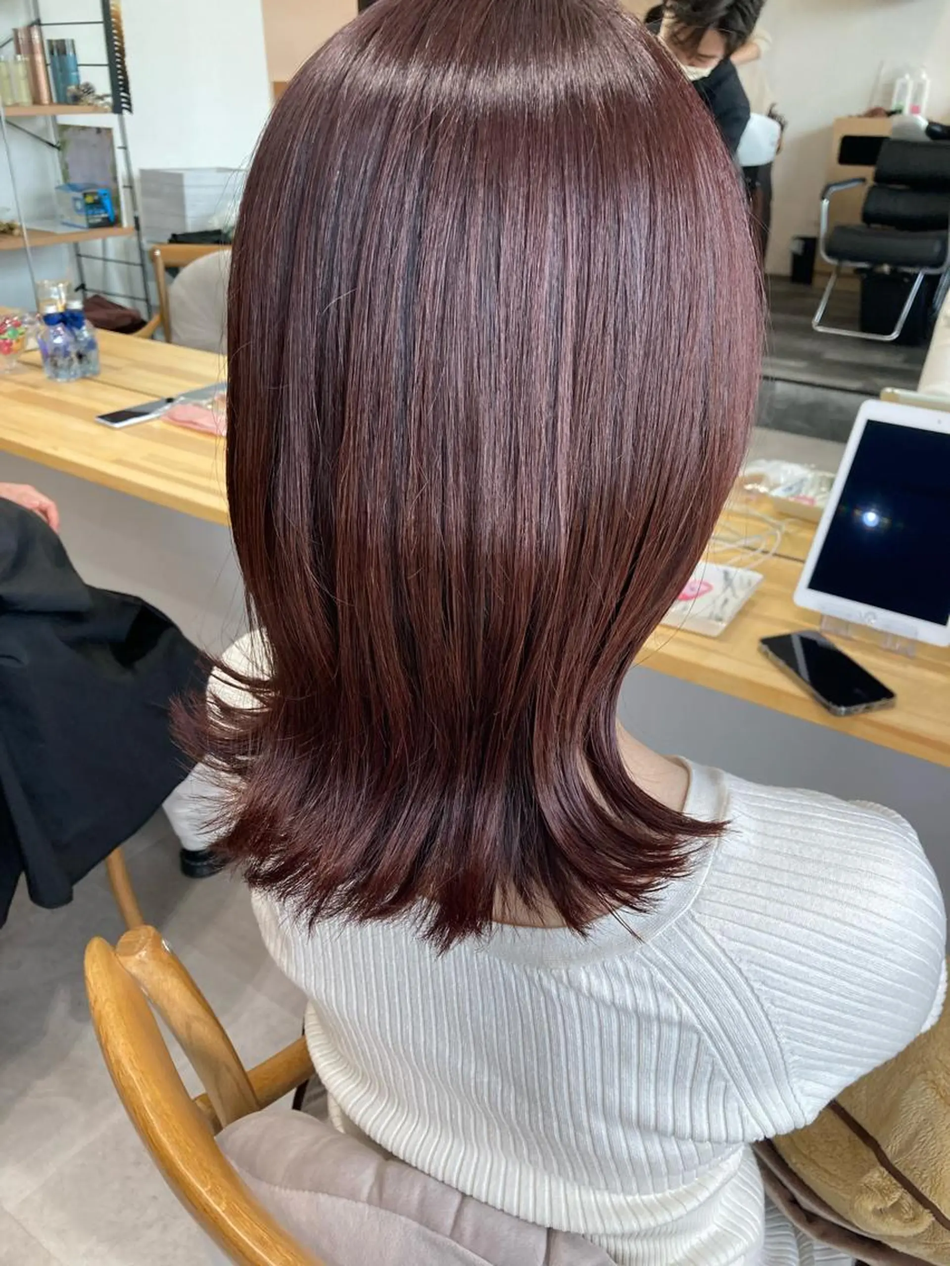 ミディアム カット ヘアカラー トリートメント ✨色持ちの良い艶 カラー✨蟹江真世のヘアスタイル