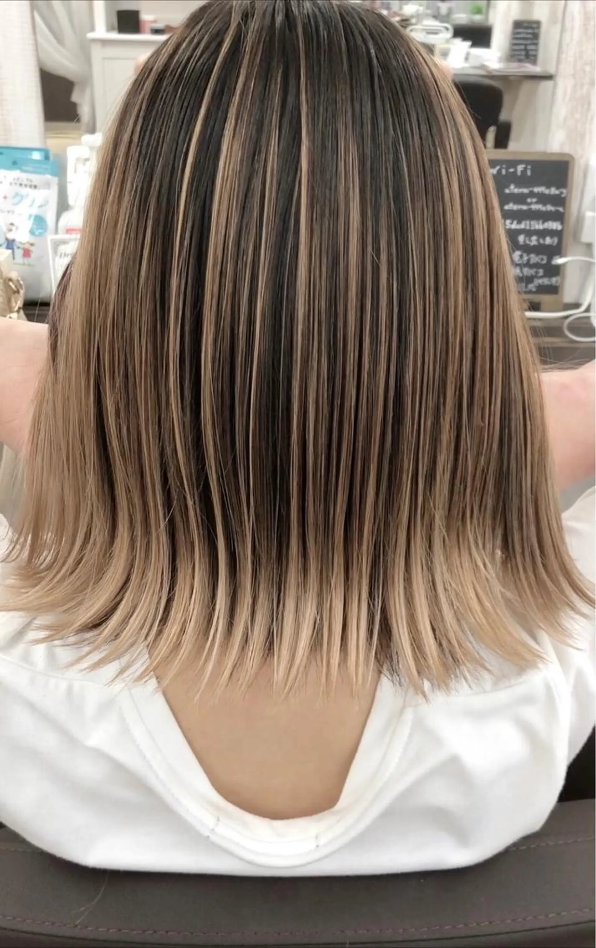 セミロング カラー プライベートサロン LyoN/RYOTAのヘアスタイル