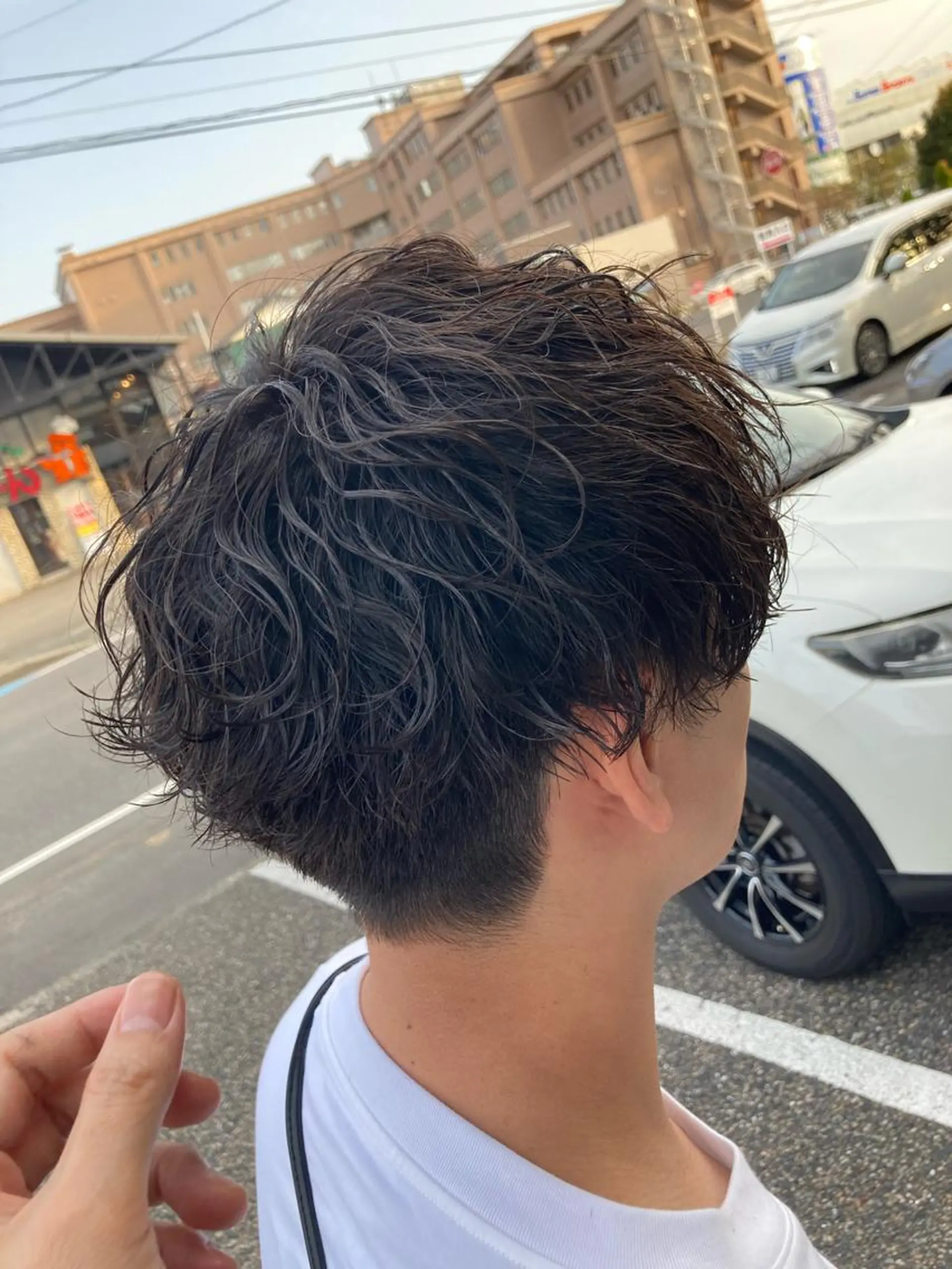 ミディアム パーマ メンズ 波巻きパーマ パーマが得意な【最高 悠斗】のヘアスタイル