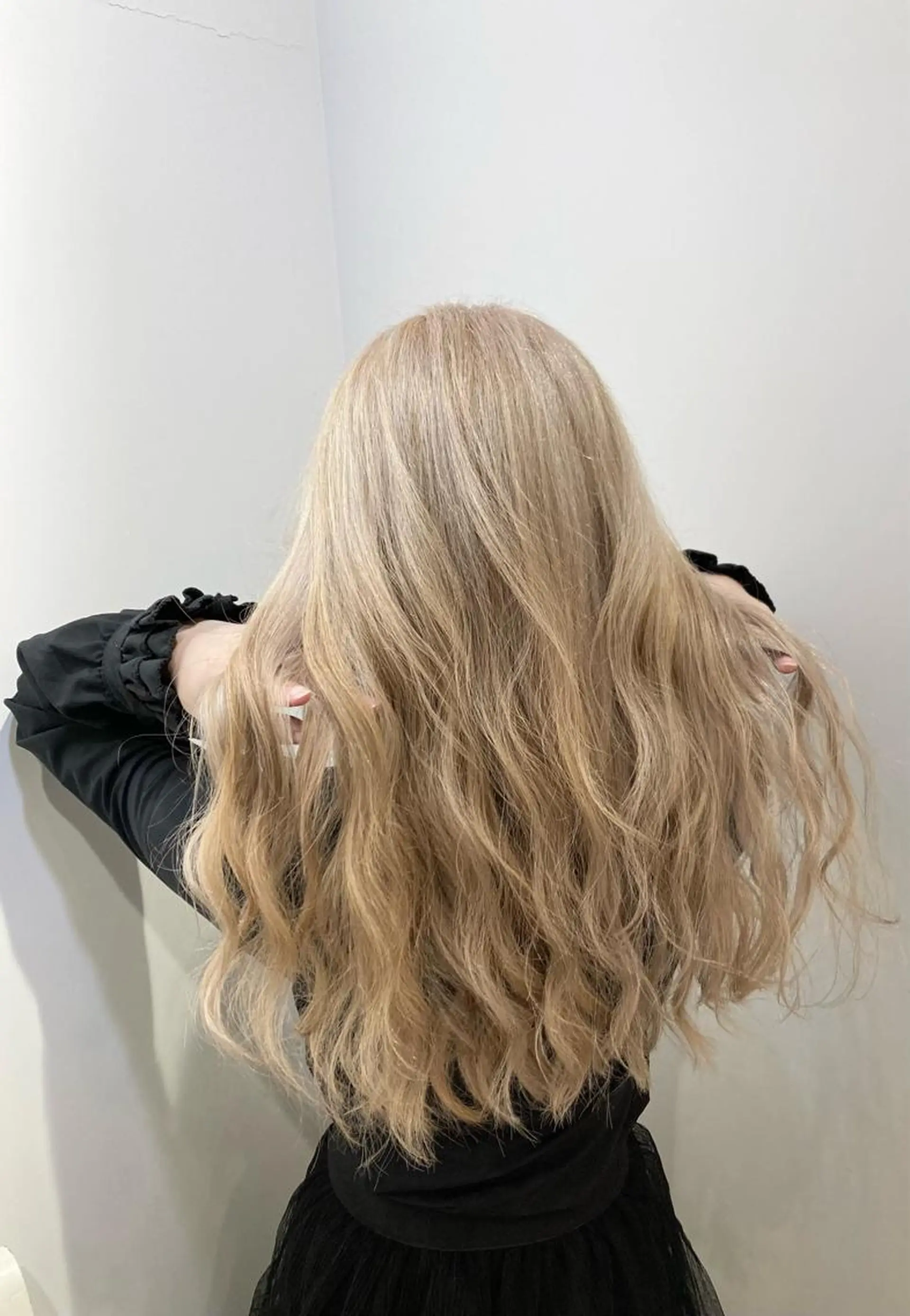 カラー 🌈Agu hair 副店長/岩渕蓮のヘアスタイル
