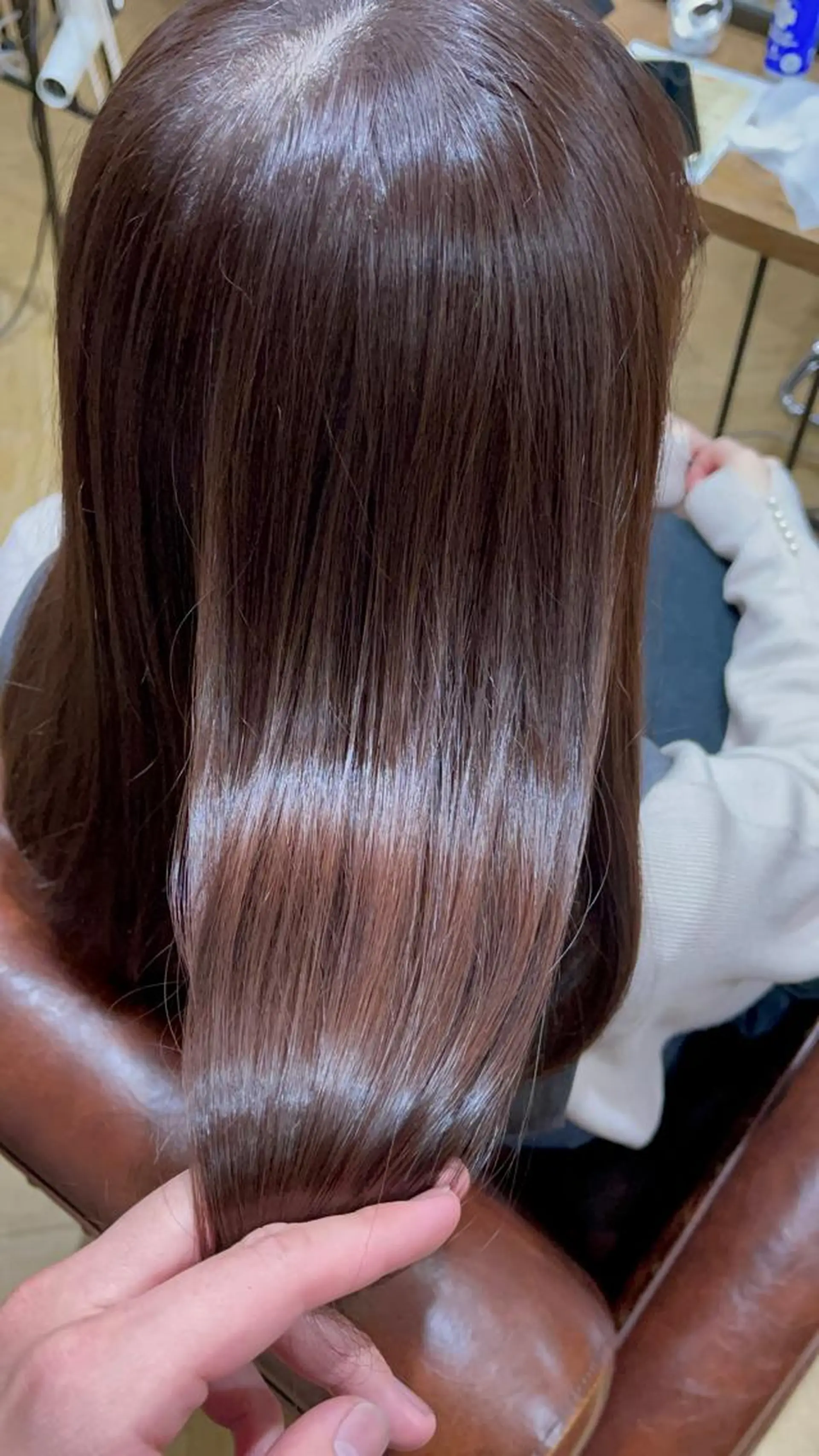 セミロング ヘアカラー トリートメント antica YOSHIのヘアスタイル