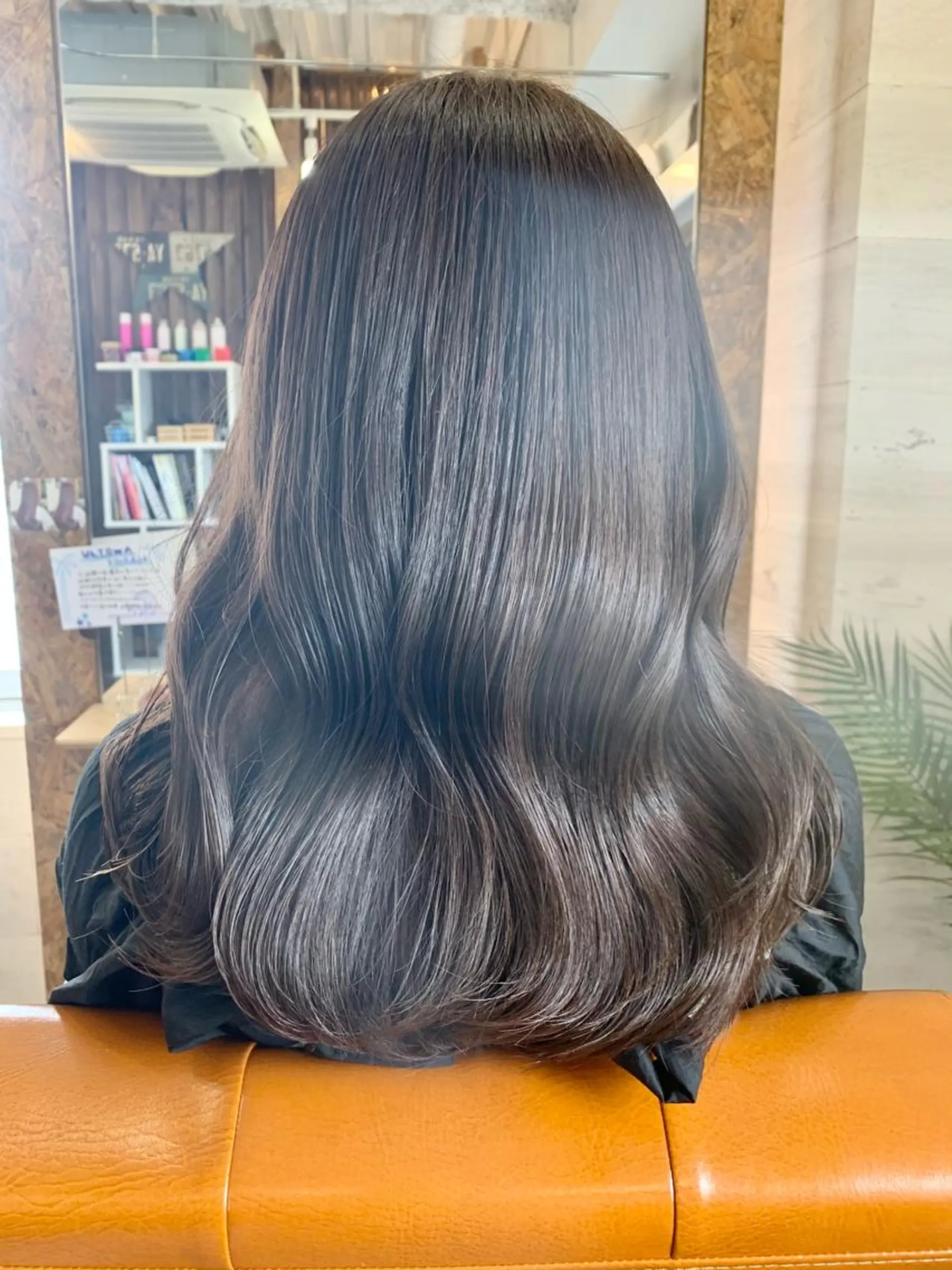 セミロング カット ヘアカラー ヘッドスパ natsu ナチュラルのヘアスタイル