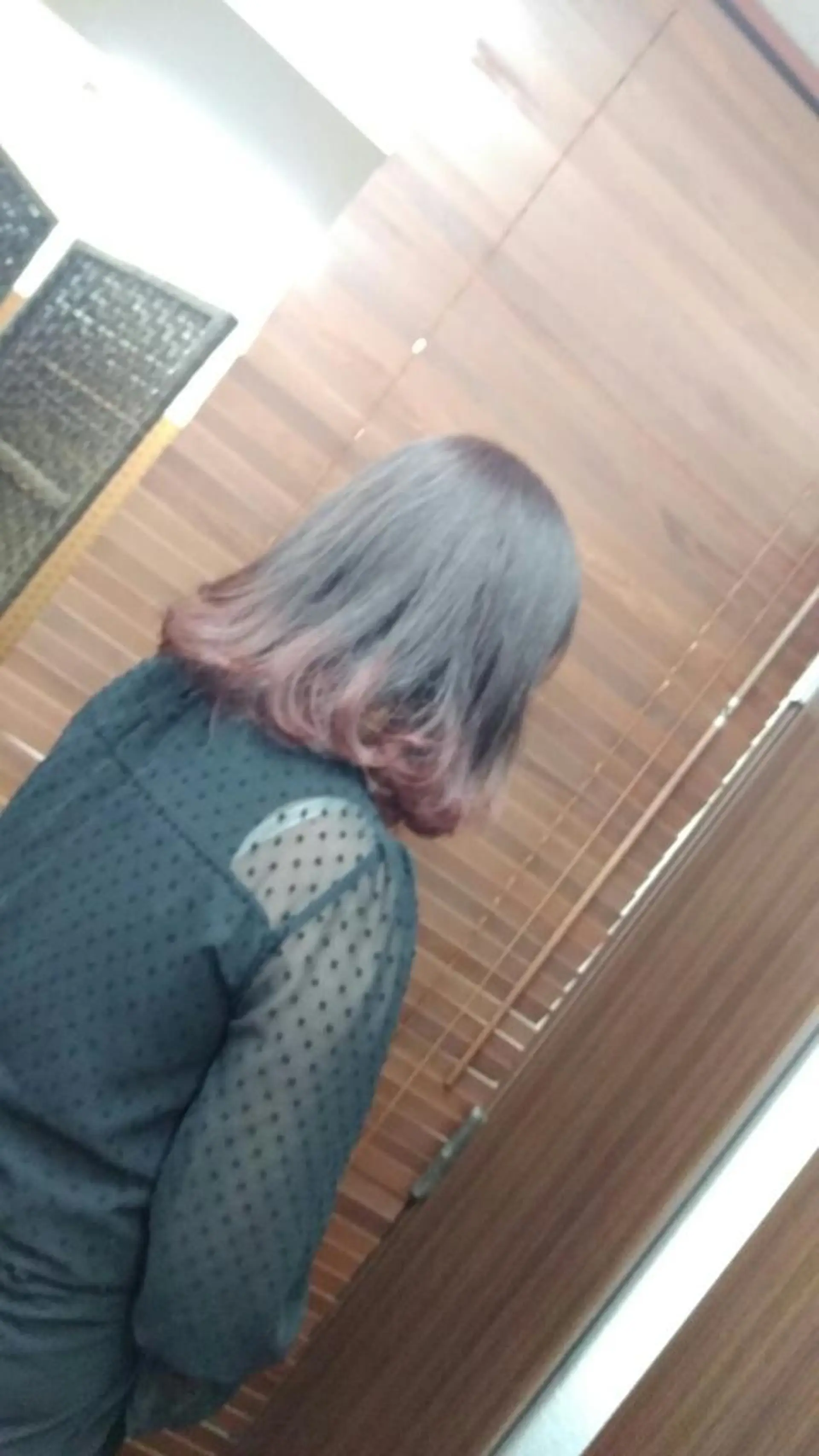 カラー ブリーチ グラデーションカラー ブリーチなしカラー Relaxation Saljuのヘアスタイル