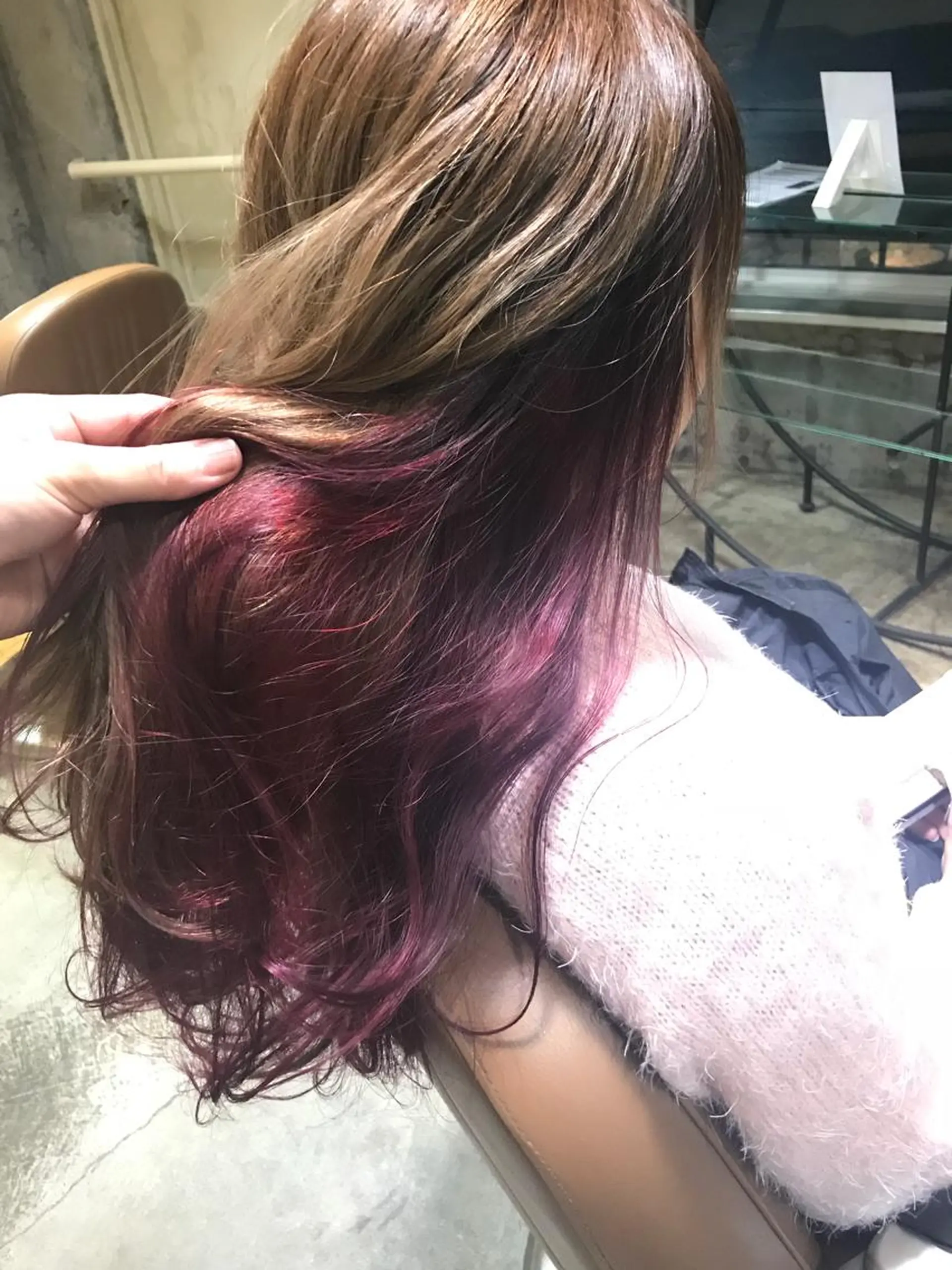 ミディアム カラー パーマ ヘアアレンジ メンズ キッズ ネイル マツエク・マツパ メンズインナーカラー インナーカラー サロンドミルク 原宿のヘアスタイル