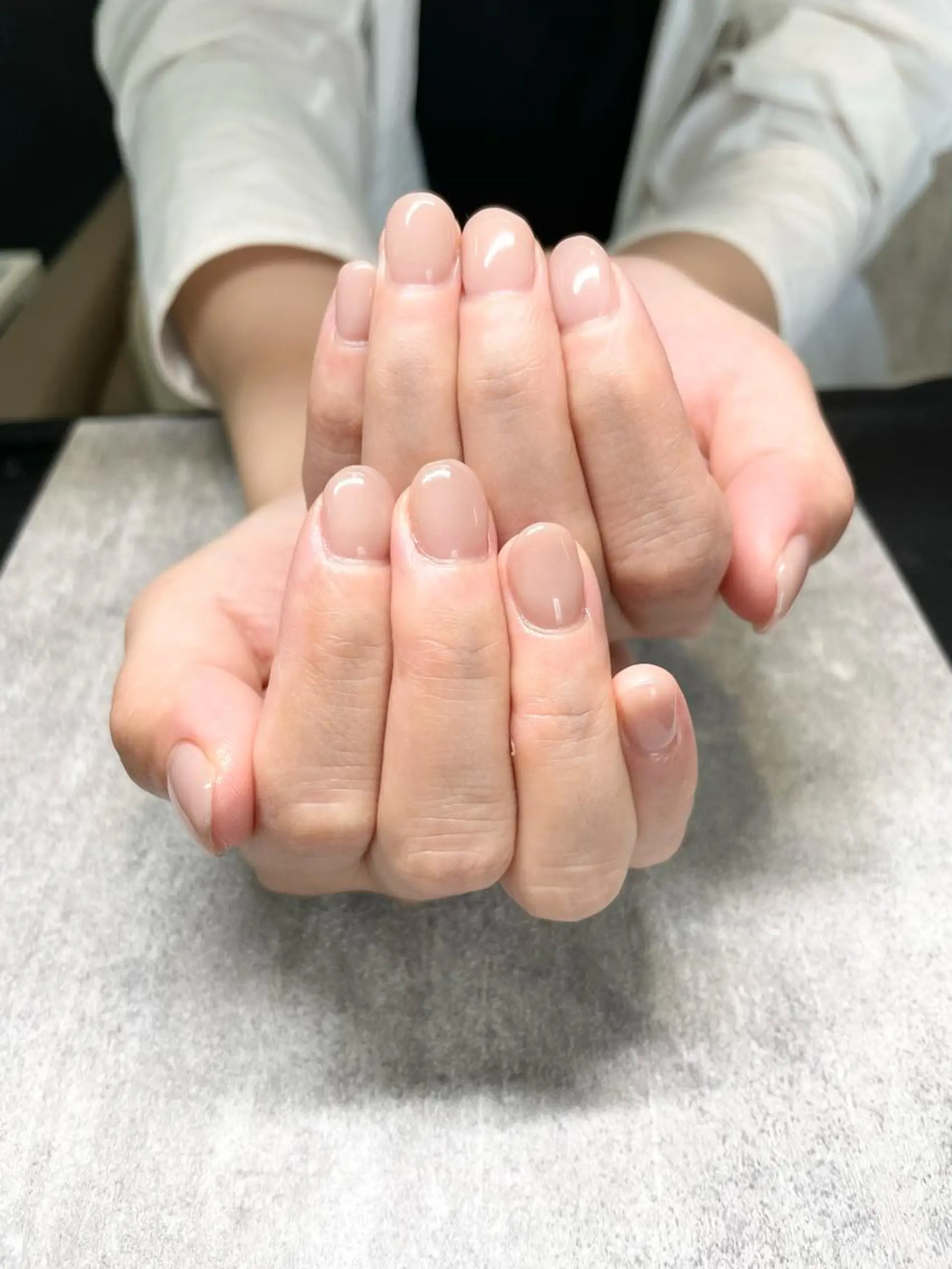 ネイル マグネットネイル ミラーネイル ニュアンスネイル ワンカラーネイル 春ネイル ハンドネイル amati_nail TAKAKOのネイルデザイン