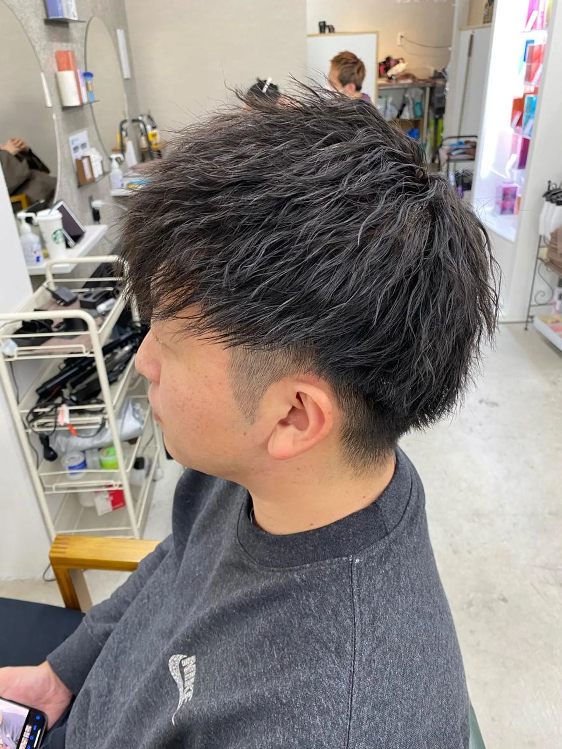 ショート パーマ メンズ カット パーマ 八谷 将平のヘアスタイル