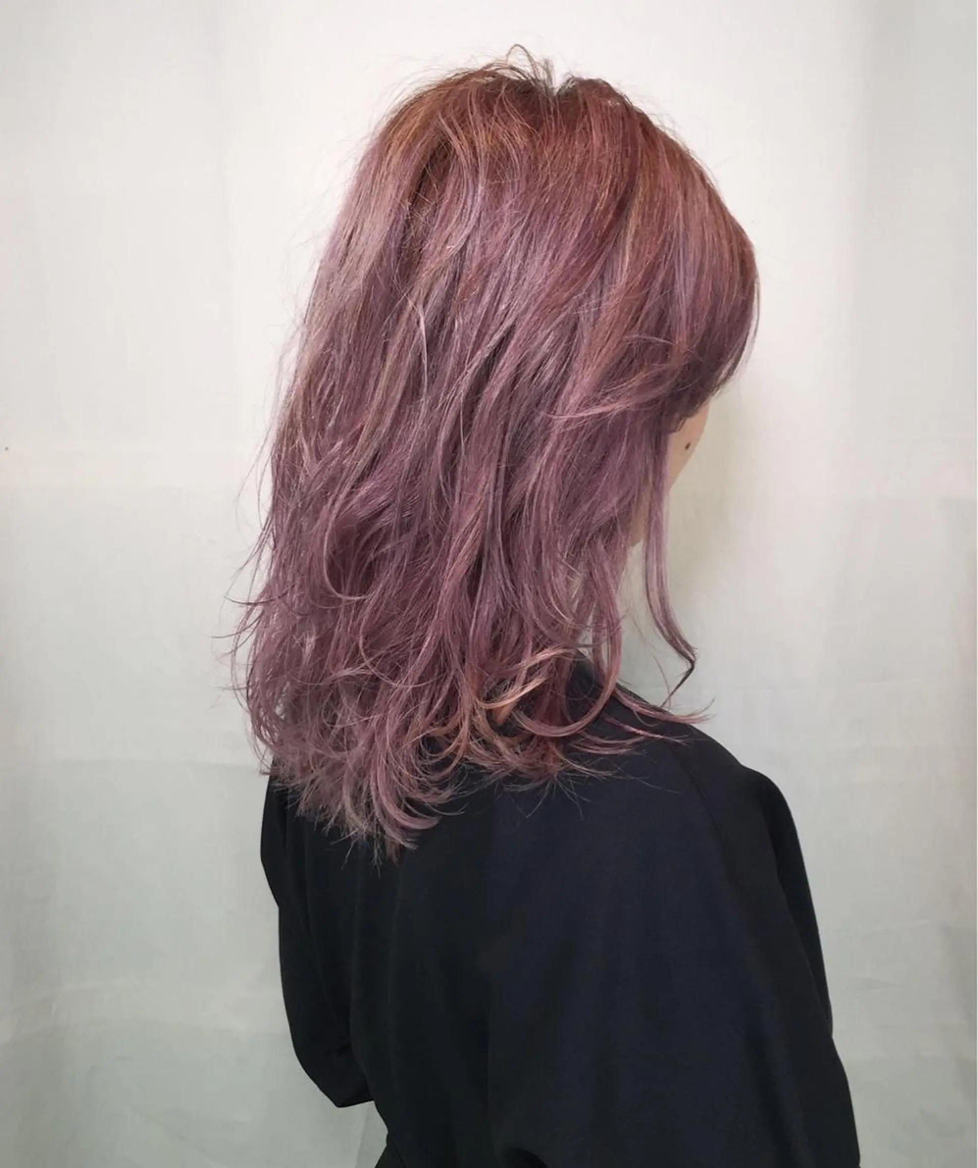 セミロング カラー ヘアアレンジ ブリーチ ピンクカラー 縮毛矯正 トリートメント ヘアセット カラー特化サロン大阪 ルービック江坂/新城のヘアスタイル