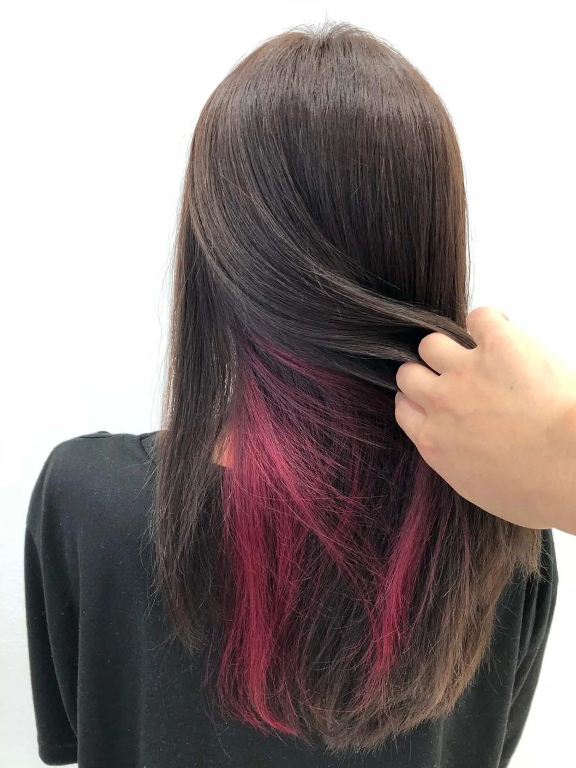 ミディアム ショート/白髪ぼかし 君和田若菜のヘアスタイル