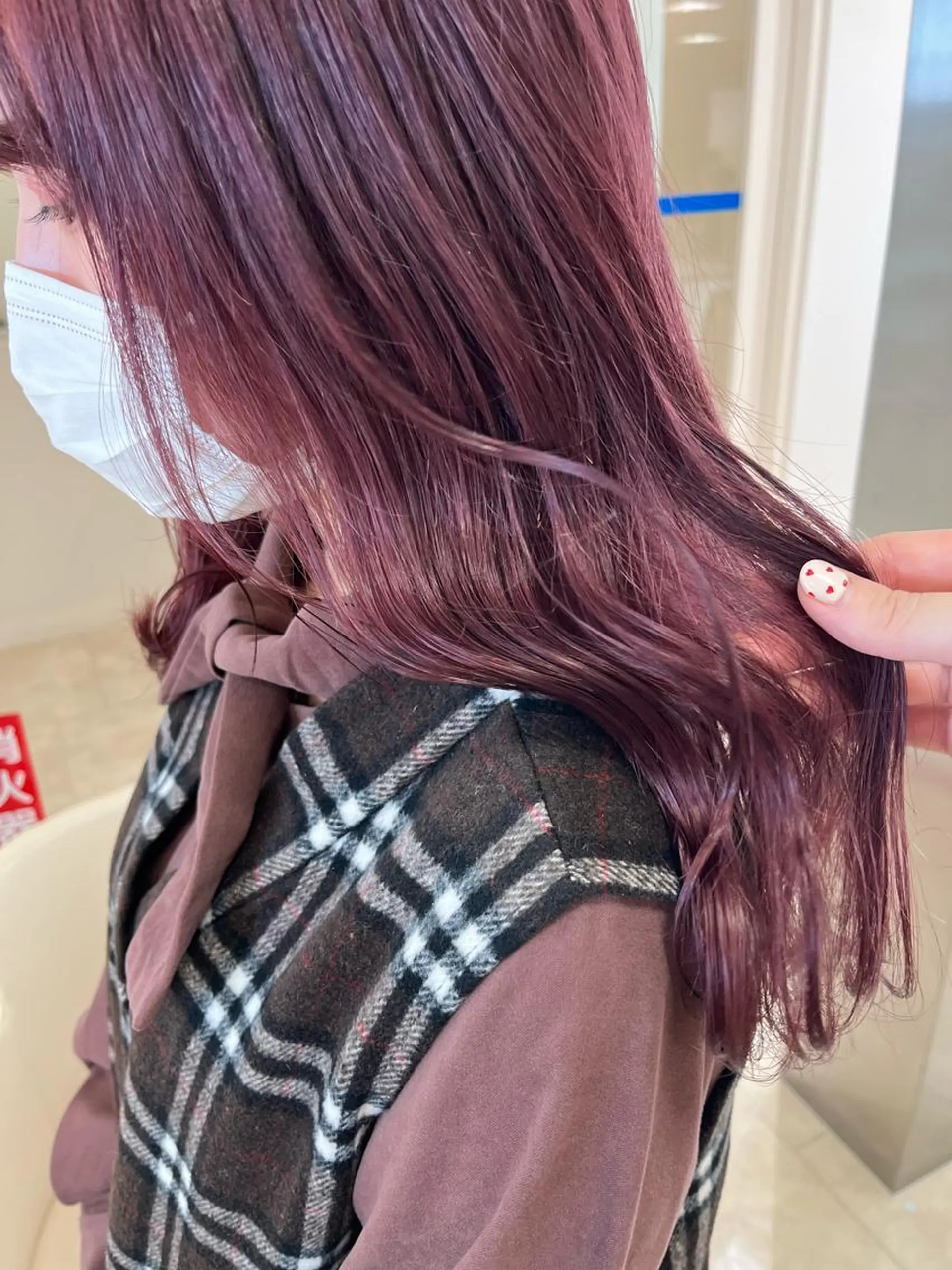 ミディアム カラー カット ヘアカラー トリートメント m i k u🕊️ 韓国レイヤー/暖色のヘアスタイル