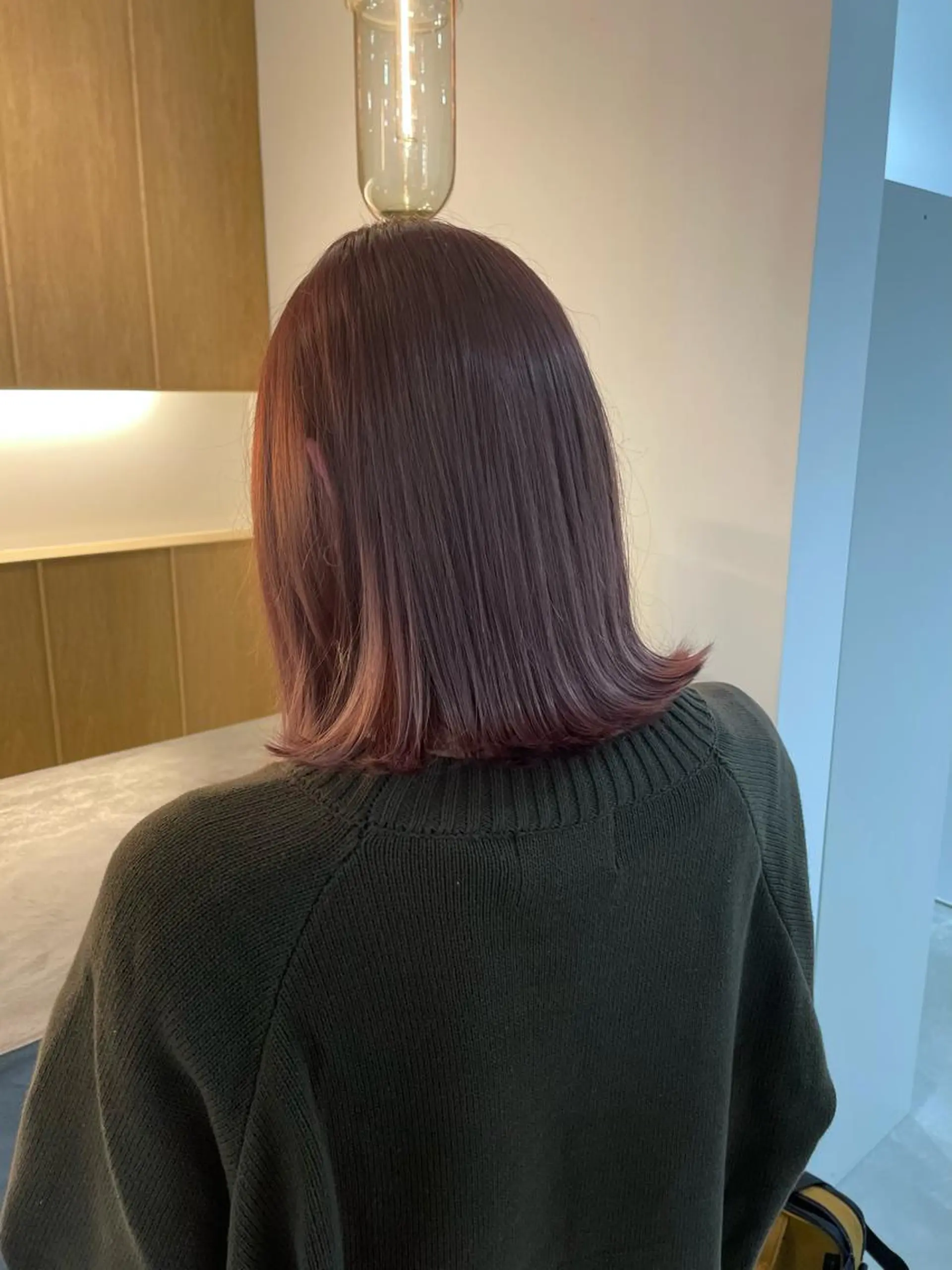 カラー ブリーチ 平田 知優のヘアスタイル