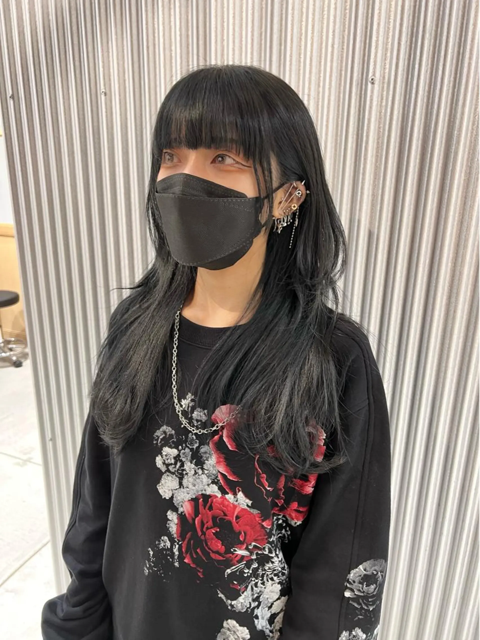 ミディアム カット ally hairsalon所属・Emi .のヘアスタイル