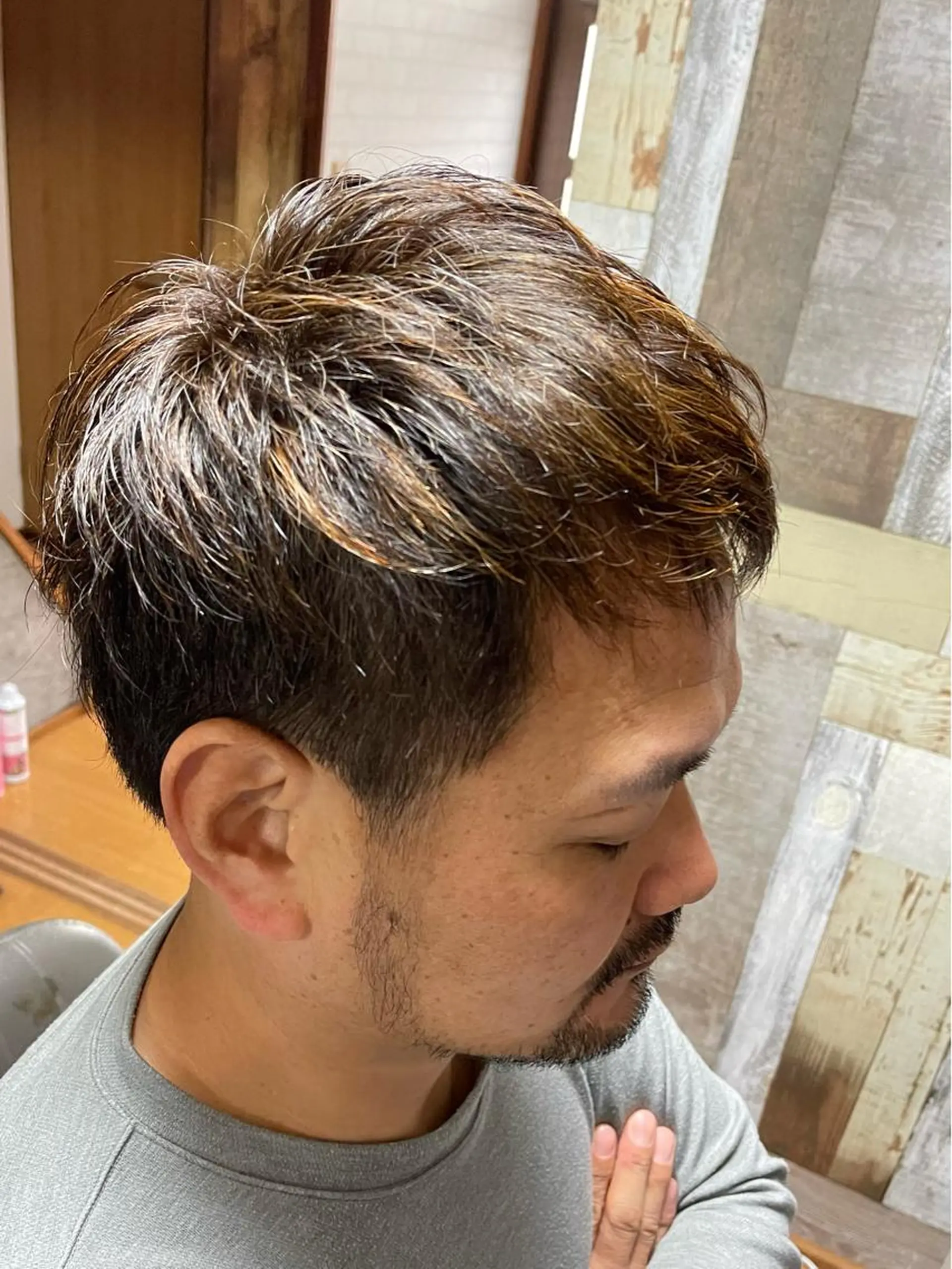 カラー メンズ メンズハイライト ハイライトカラー カット ヘアカラー トリートメント spaski所属・メンズ特化型/永井 友貴のヘアスタイル