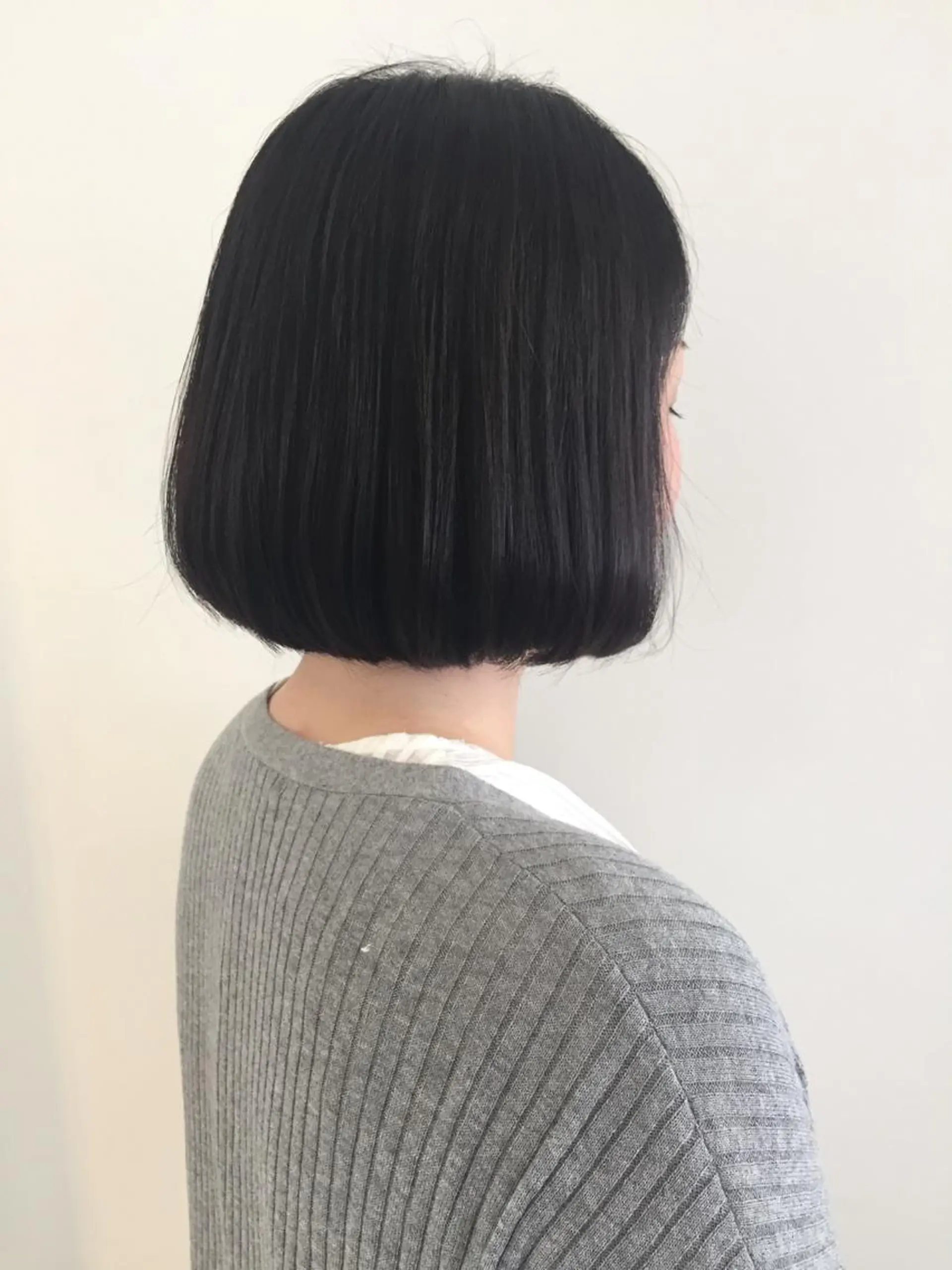 ミディアム カラー ブルーカラー ブルージュ カット パーマ ✂️小顔カット✂️ 山本有紀のヘアスタイル