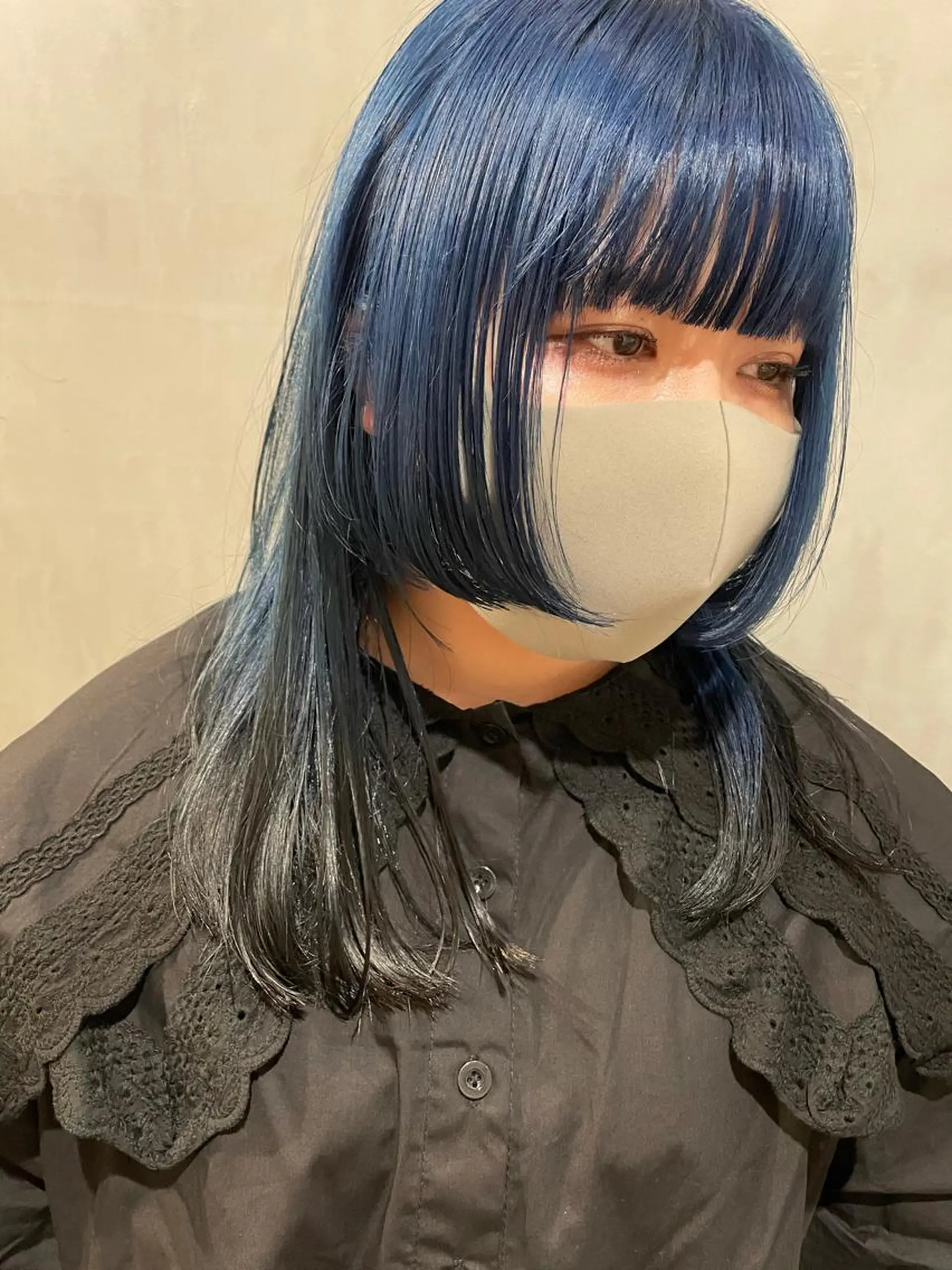 セミロング カラー カット ヘアカラー トリートメント 優 作のヘアスタイル