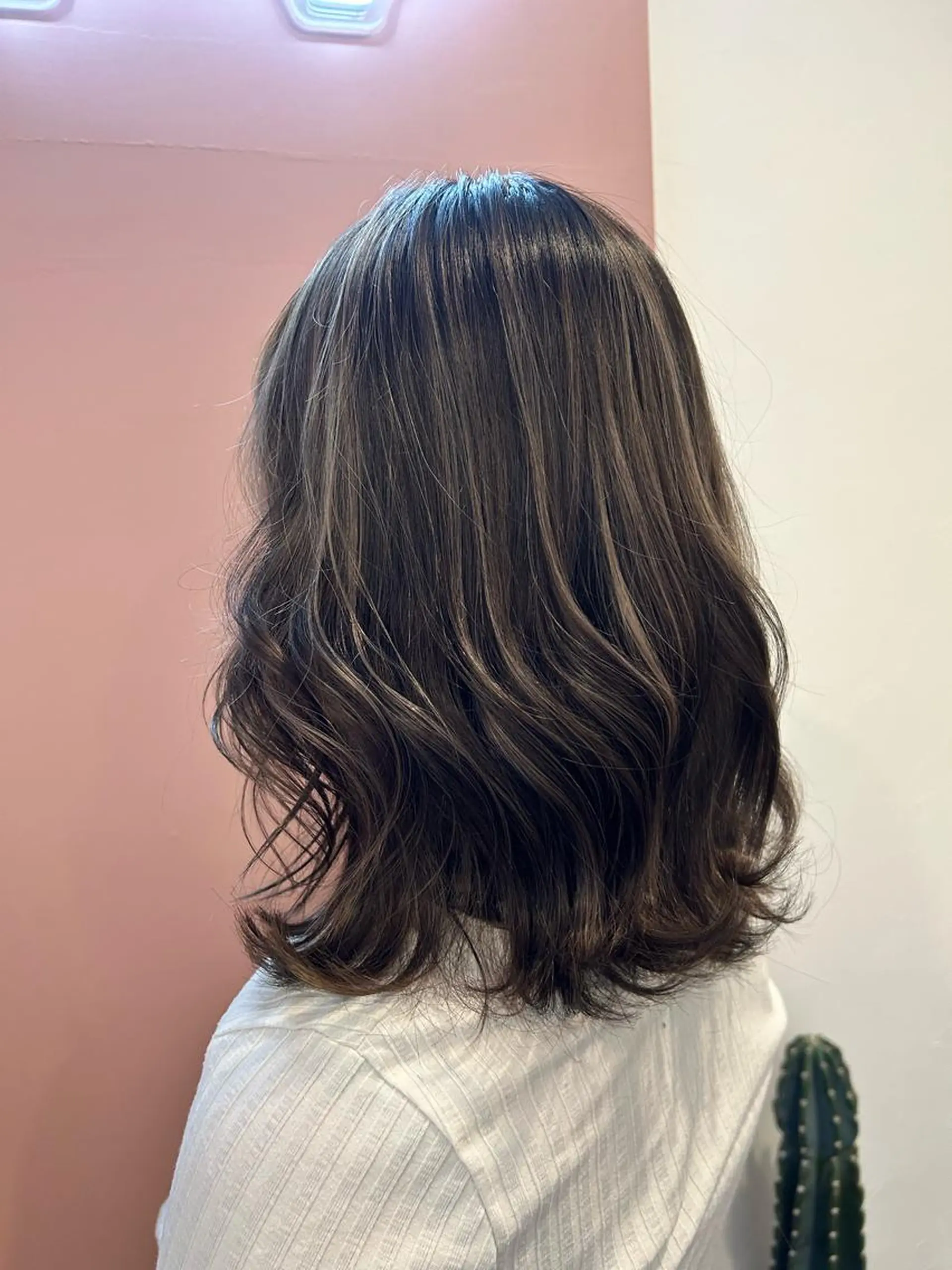 ミディアム カラー ハイライトカラー ハイライト カット ヘアカラー トリートメント pep所属・pep natsumiのヘアスタイル