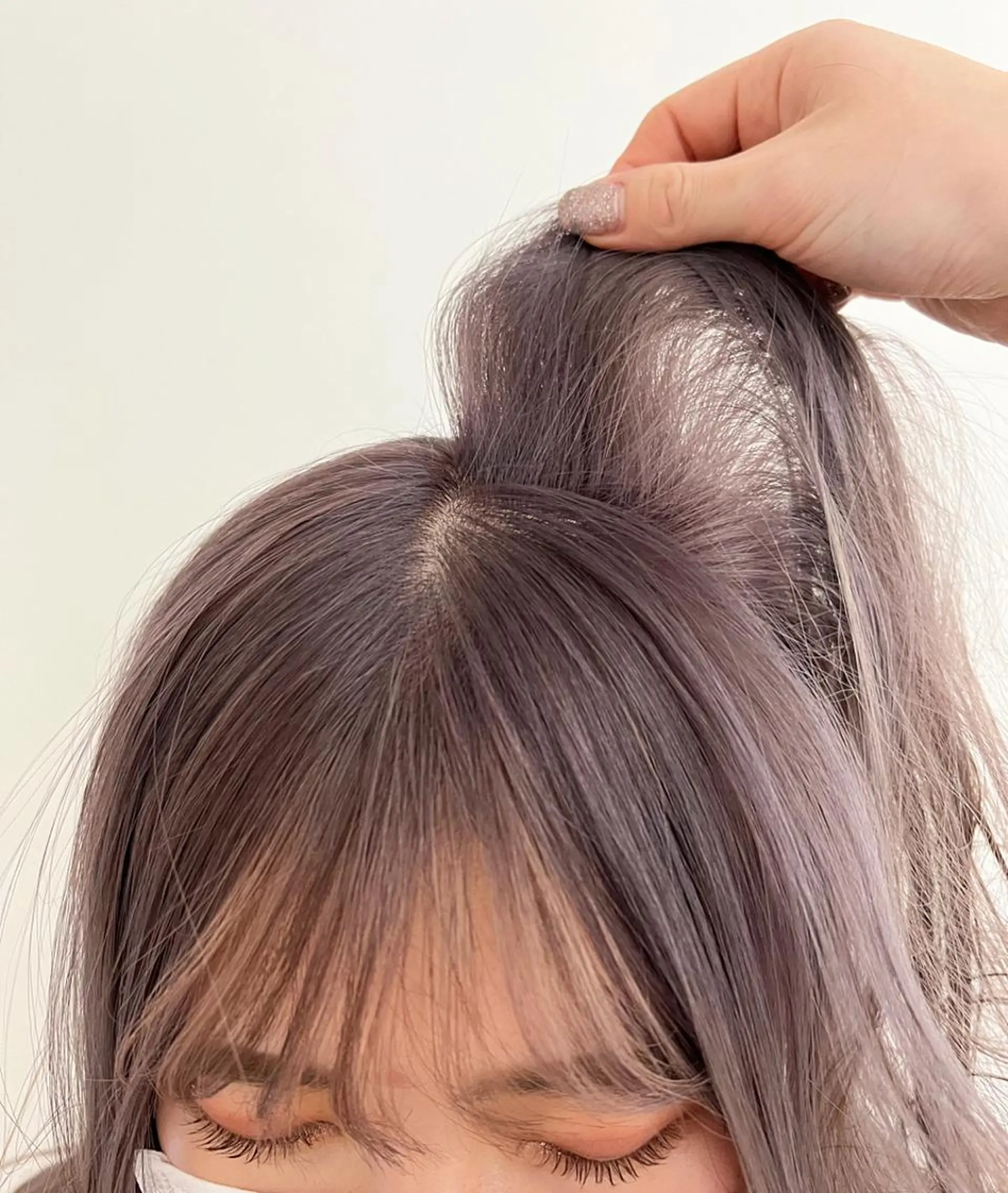 ロング カラー ブリーチ ラベンダーカラー 顔周りカット/透明感 カラー✂️MEIのヘアスタイル