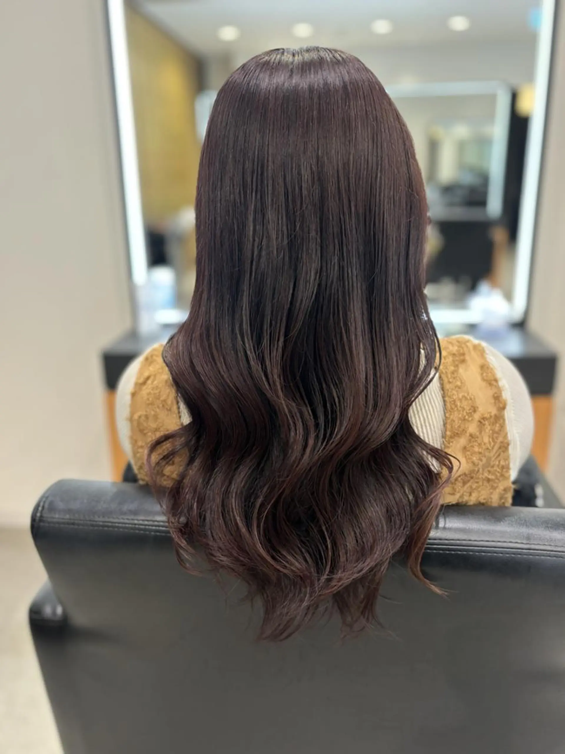 ロング カラー ボルドーカラー トリートメント ヘアカラー トリートメント RABU（ému） 伏見/髪質改善のヘアスタイル