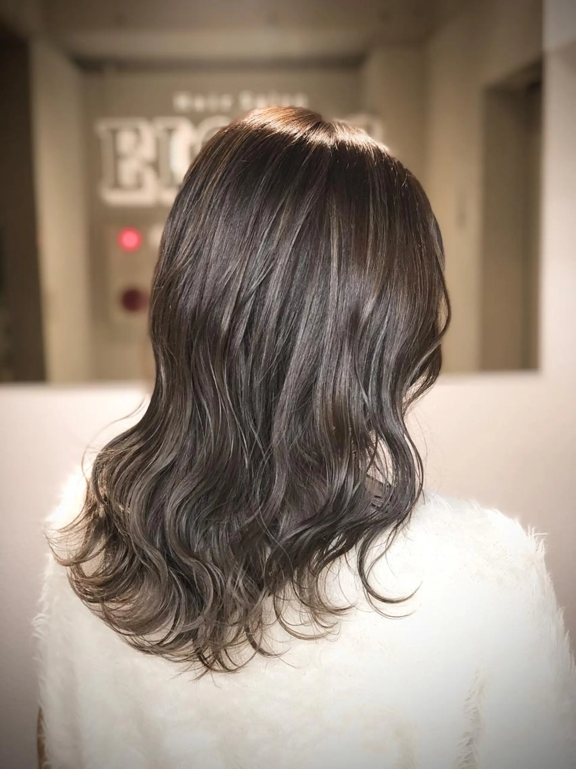 セミロング EIGHT 船橋のヘアスタイル