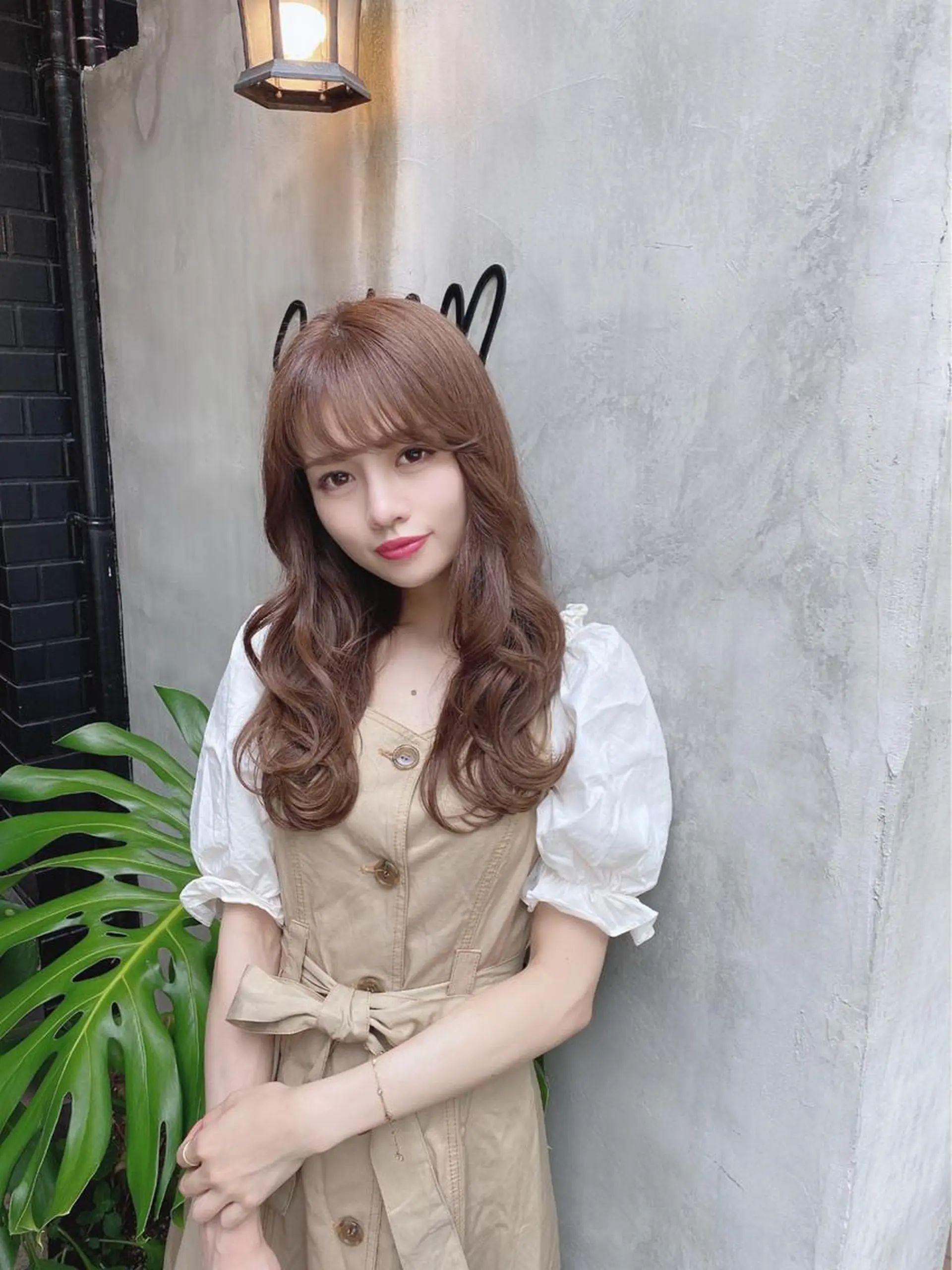セミロング カラー ヘアカラー トリートメント 顔まわりカット✨艶髪 ✨髪質改善✨伴響佳のヘアスタイル