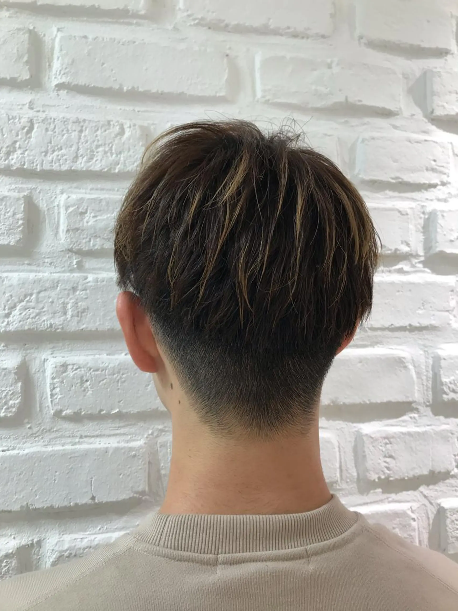 ショート メンズ マッシュ 【暖色カラー特化】 中山由梨のヘアスタイル