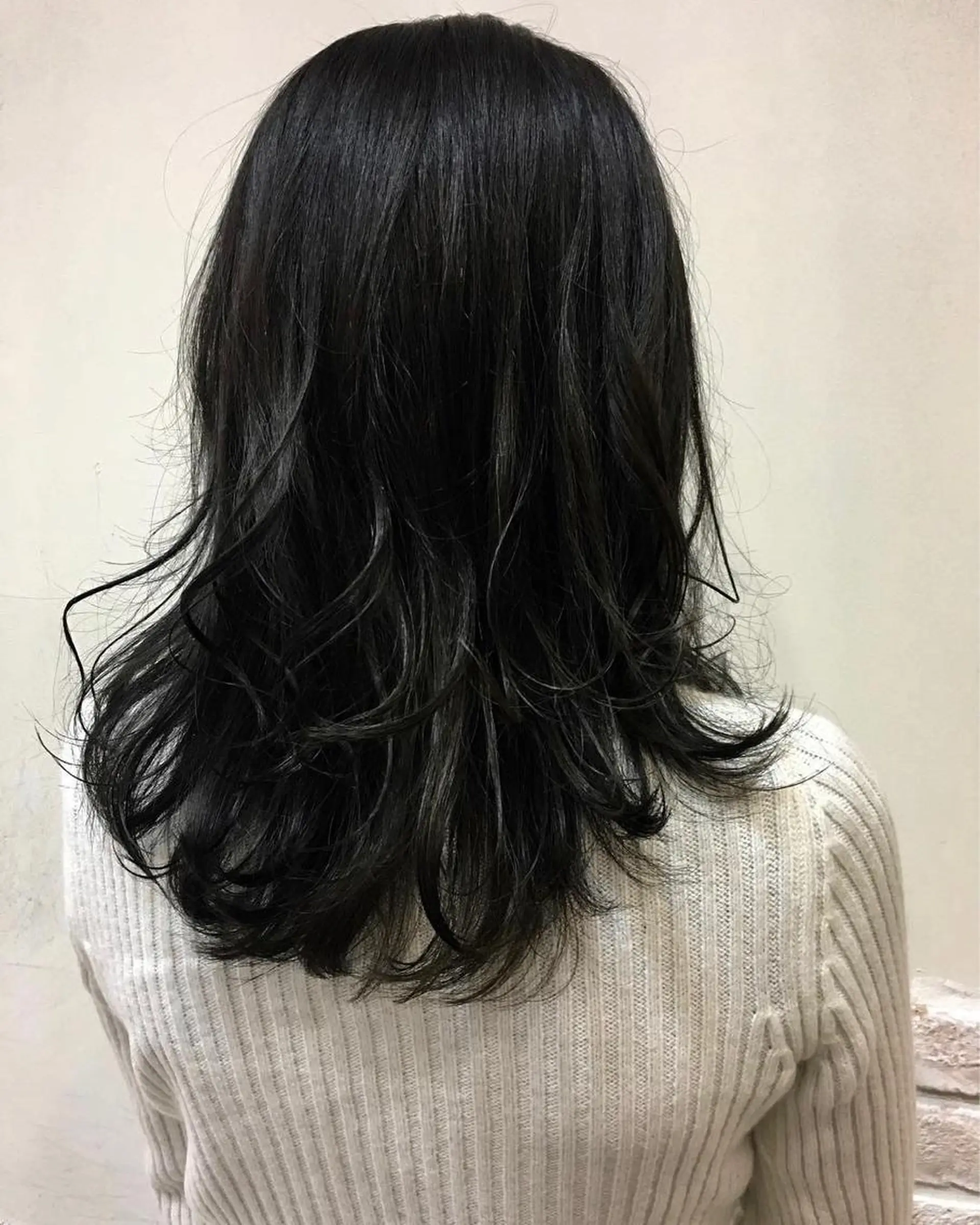ミディアム カラー グレージュ ハイライトカラー ハイライト Remore所属・中塚 義人のヘアスタイル