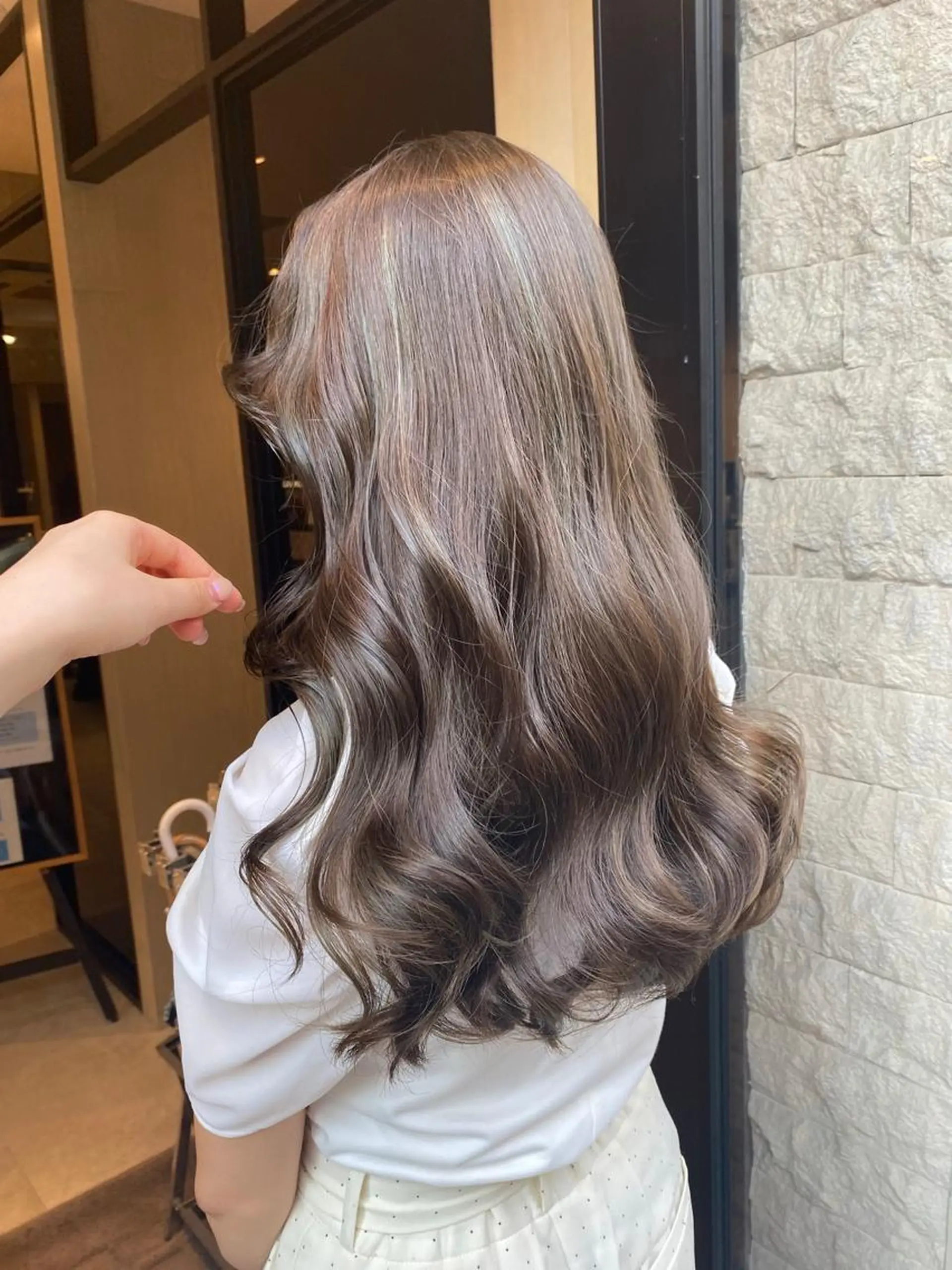 ロング カラー ヘアアレンジ ハイライトカラー ハイライト 🌙レイヤー,韓国 ヘア🌙harukaのヘアスタイル