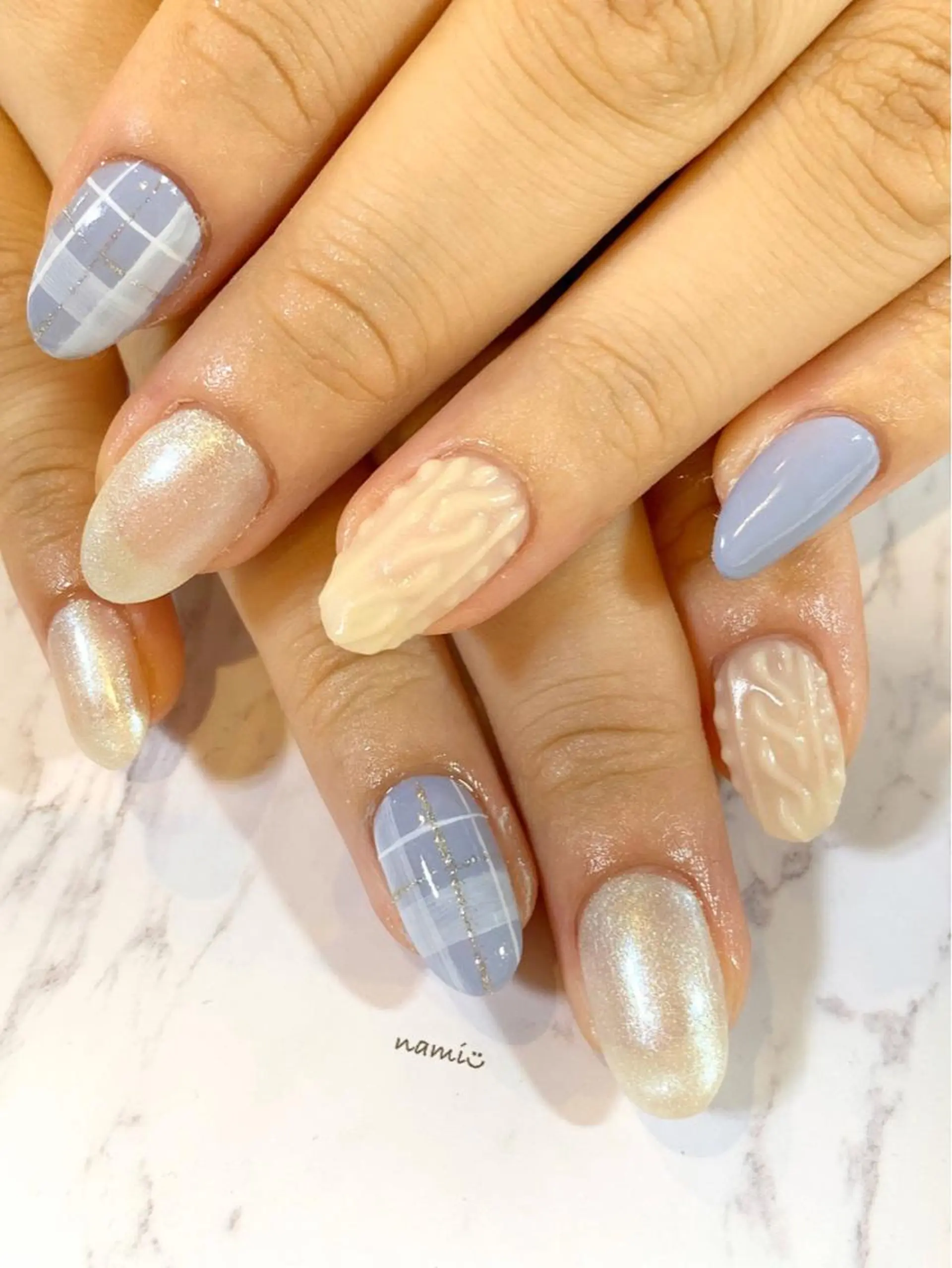 ネイル @.Freestyle 【フリースタイル】所属・根本 奈美のネイルデザイン