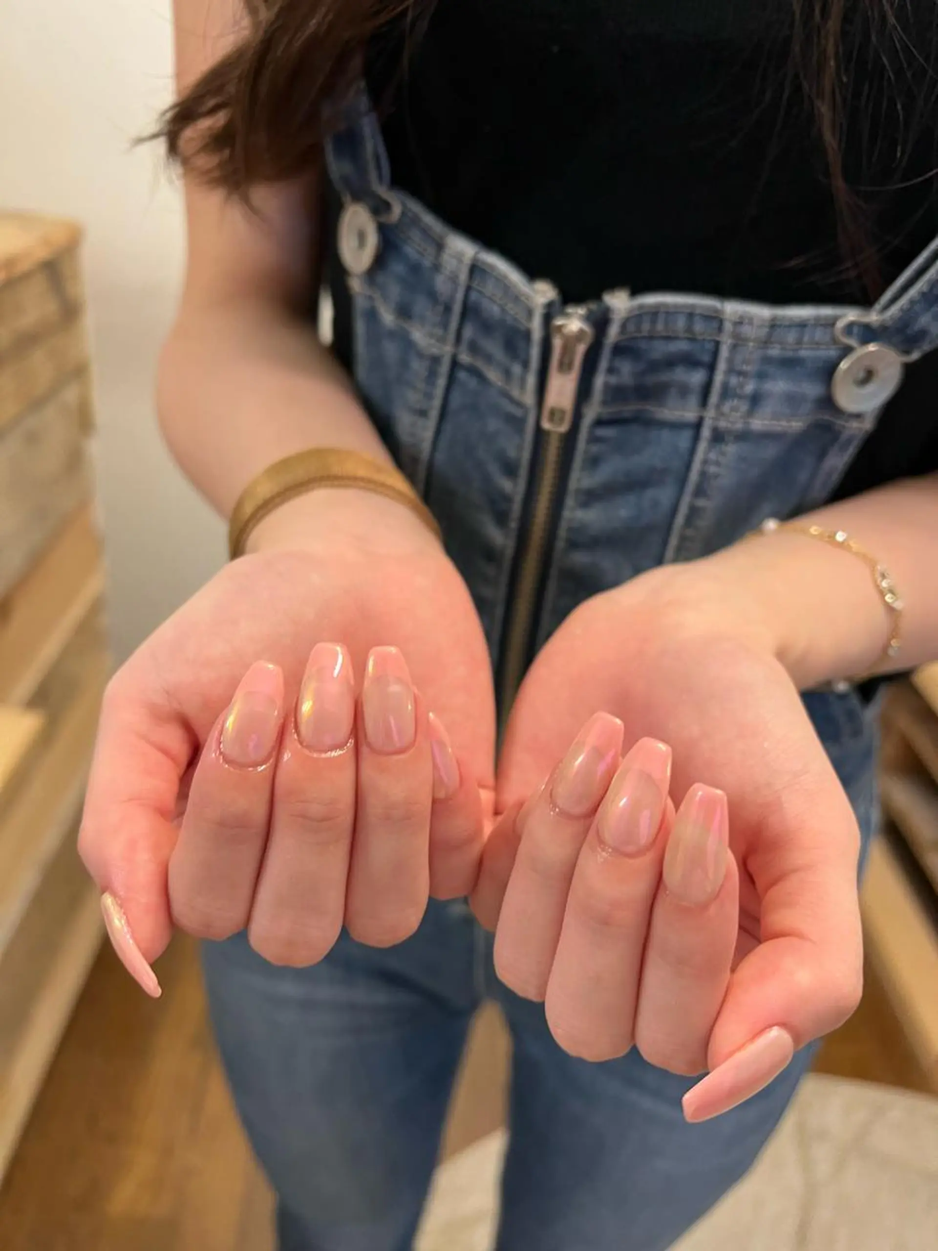 ハンドネイル フットネイル ハンドケア Nes.Nail所属・Miyagi Asamiのネイルデザイン