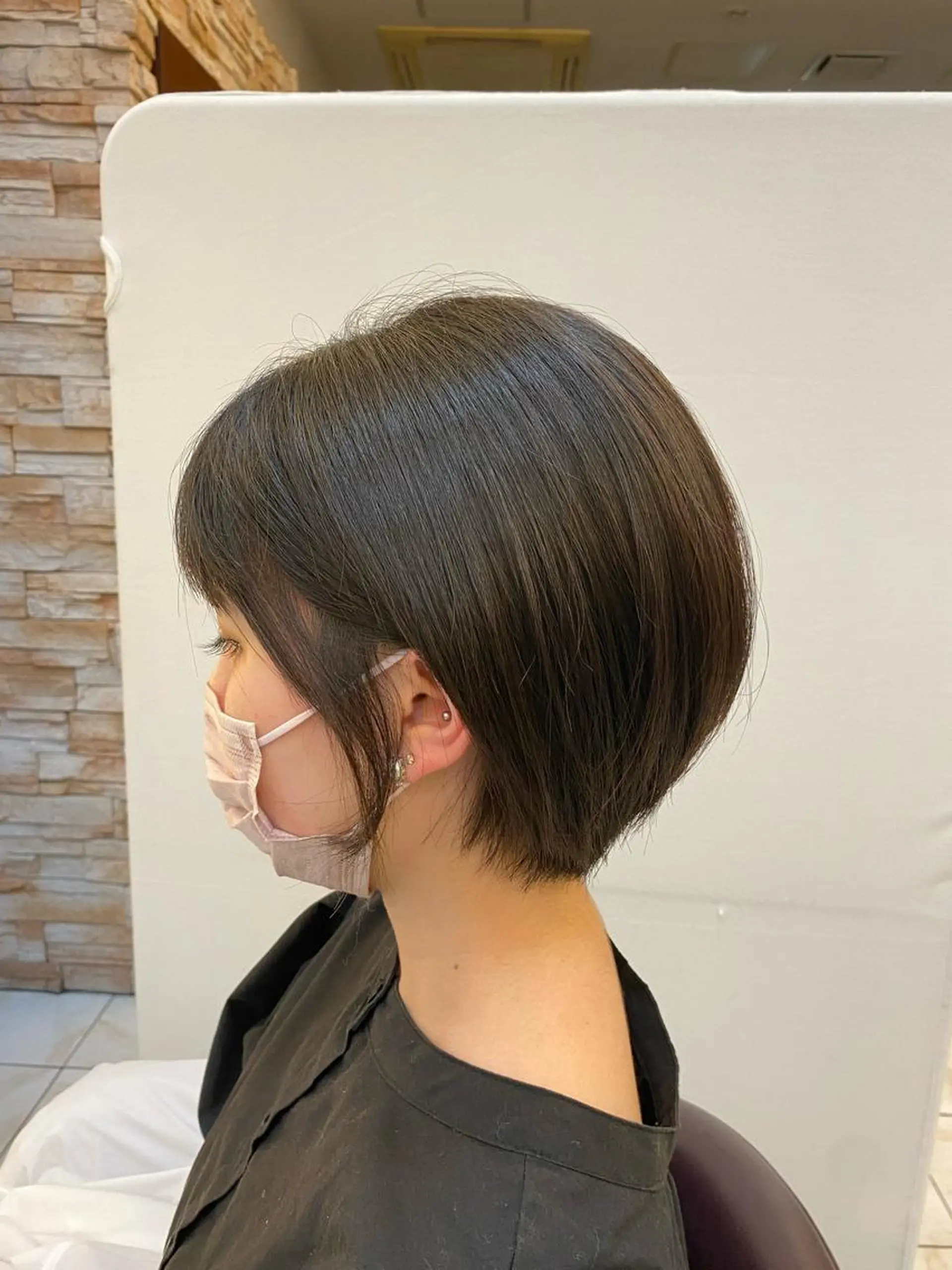 ショート 🐰ツヤ感カラー🐰 ななこのヘアスタイル