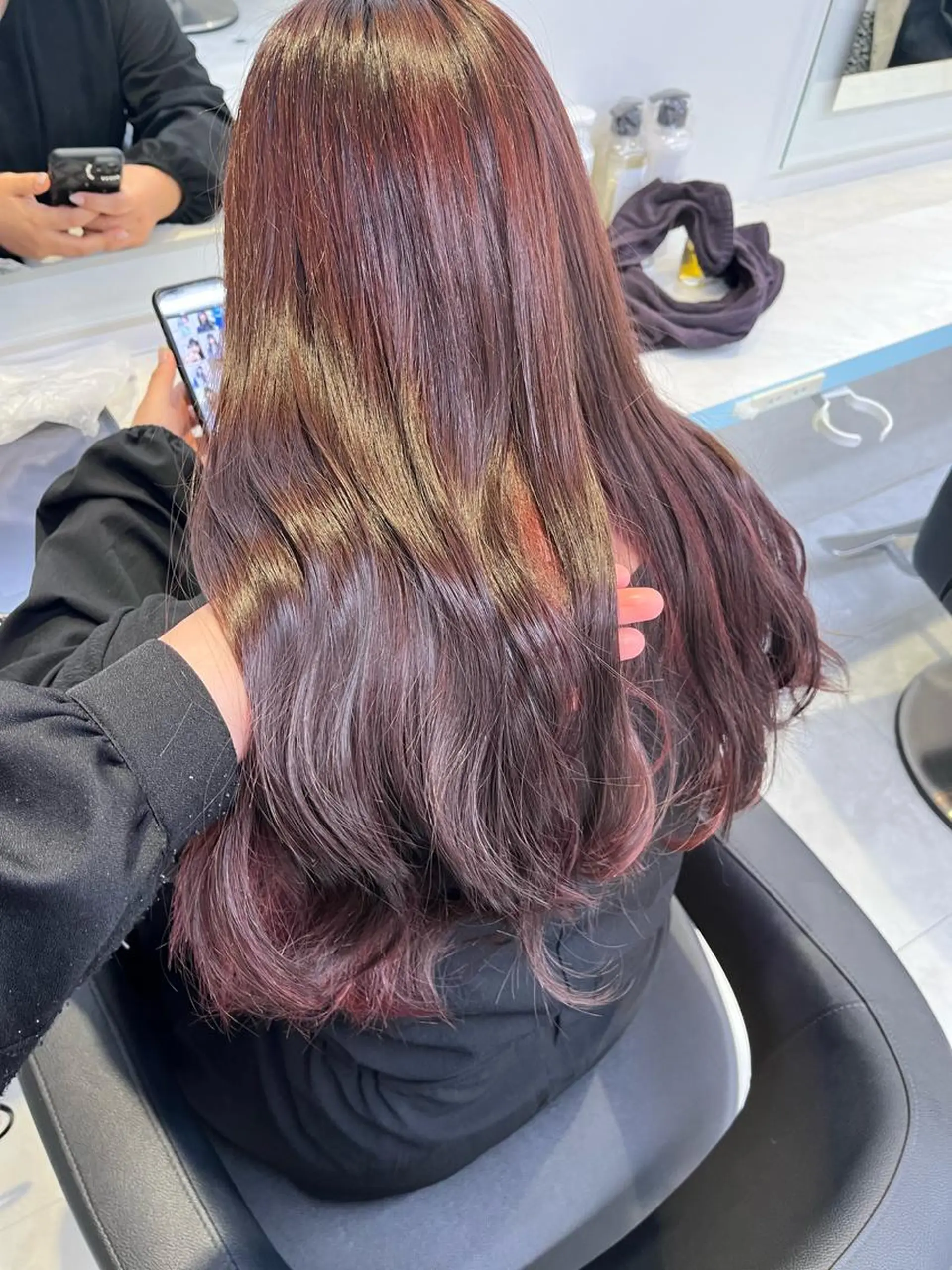 セミロング カラー ヘアアレンジ ヘアカラー トリートメント ヘアセット 愛されカラー🩷 はるなのヘアスタイル