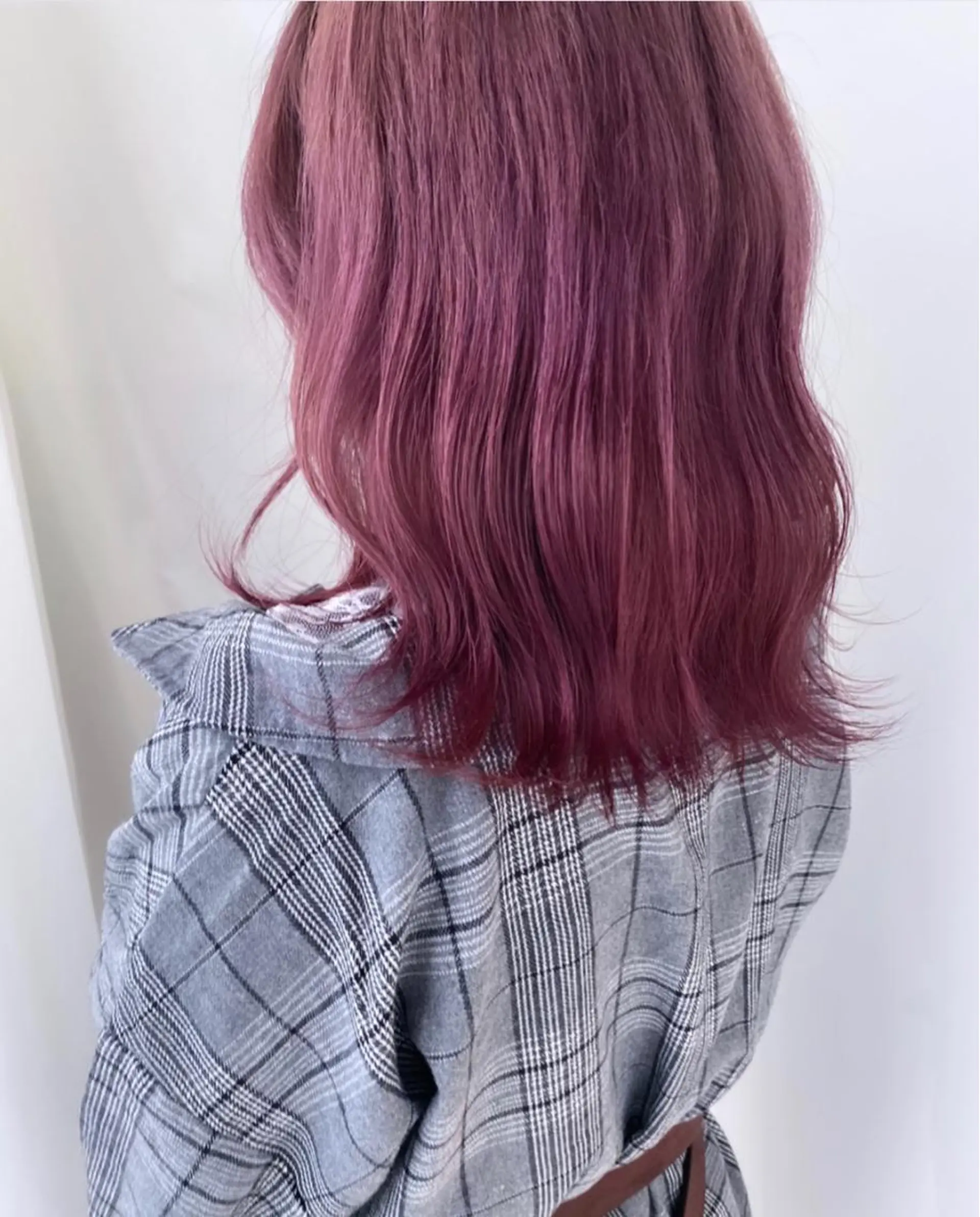 ミディアム カラー カシス ピンクカラー ヘアカラー トリートメント the path ナツミのヘアスタイル