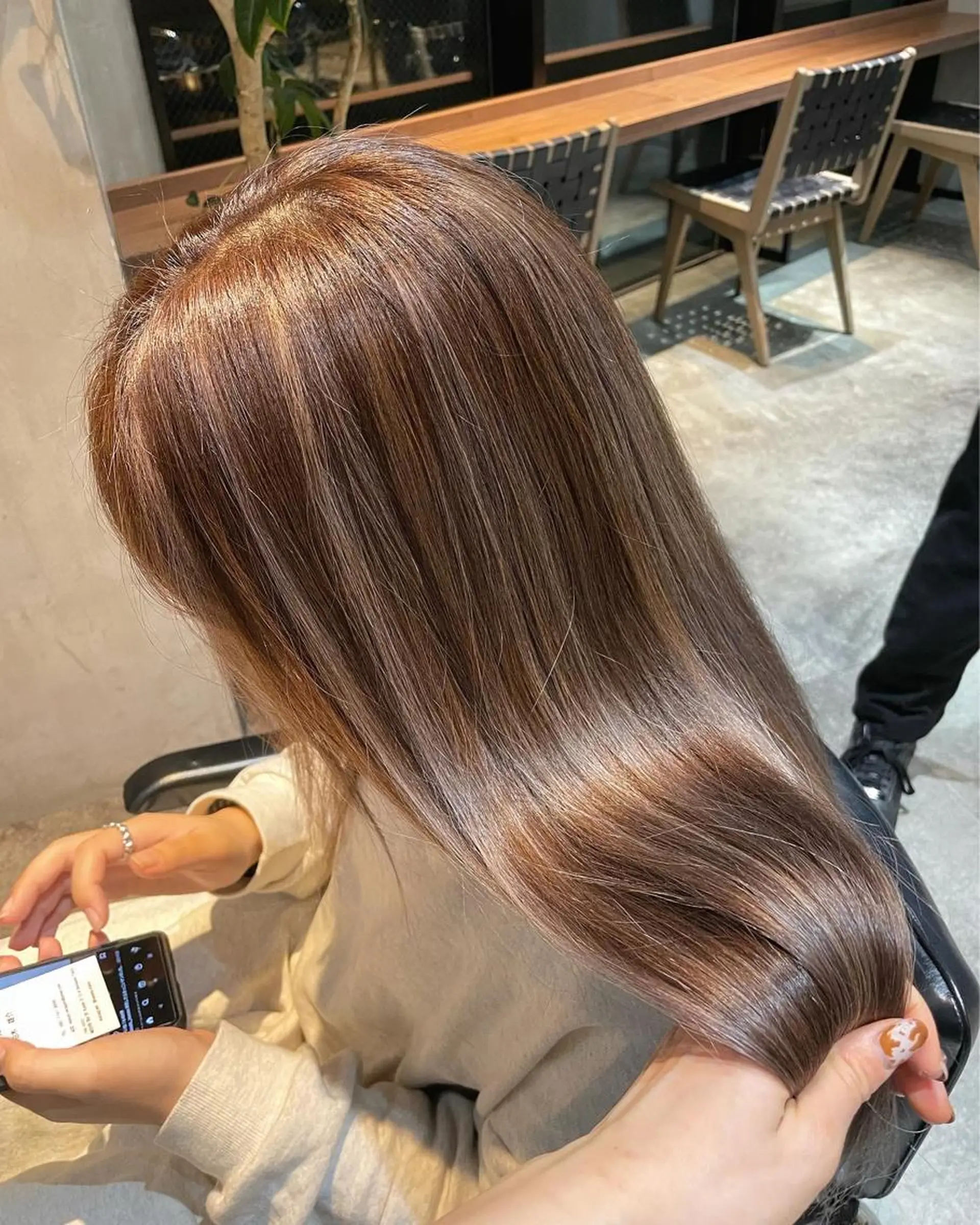 セミロング ハイライト トリートメント ヘアカラー トリートメント HAVANA MIZUKIのヘアスタイル