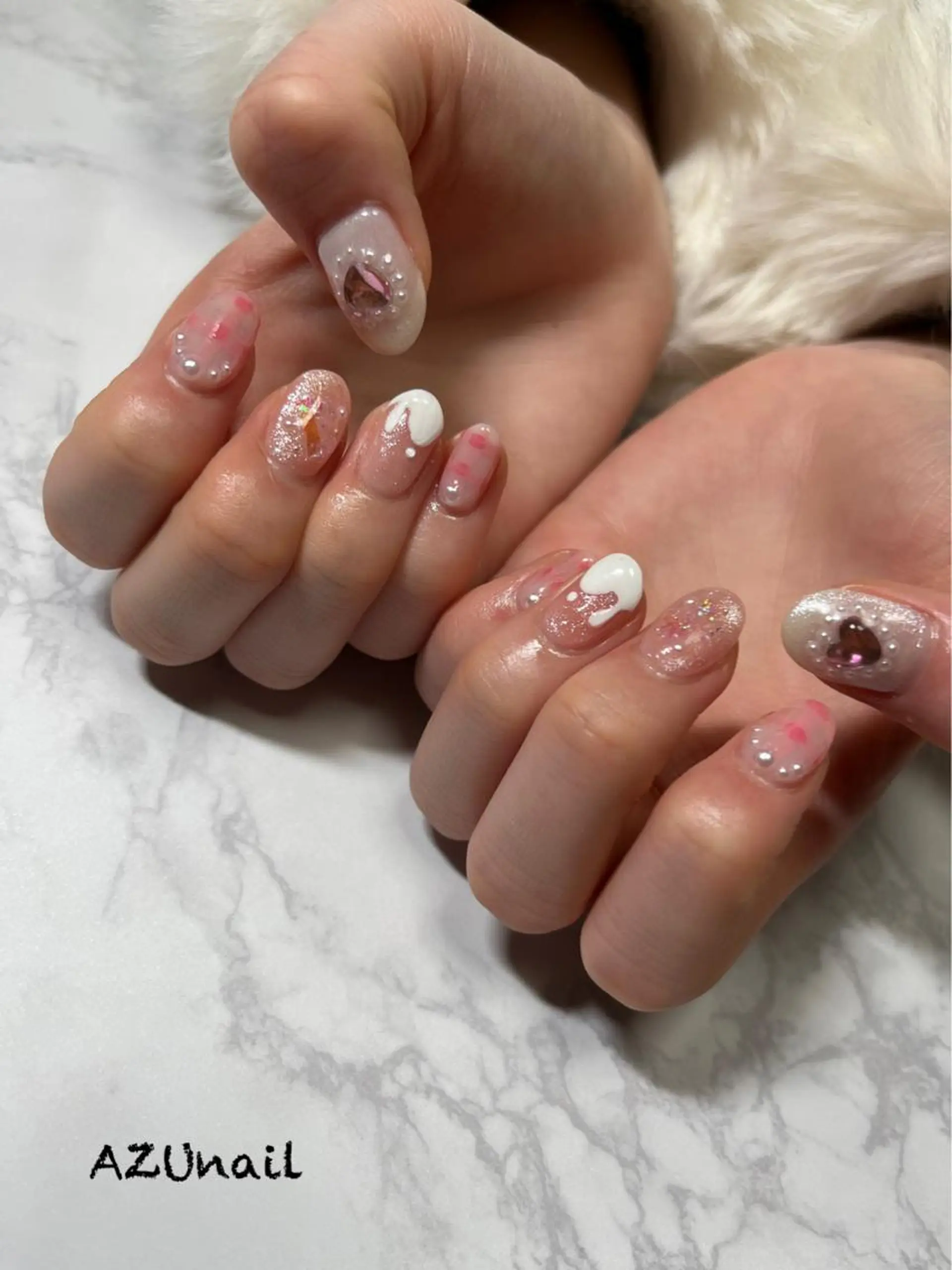 ネイル AZU nailのネイルデザイン