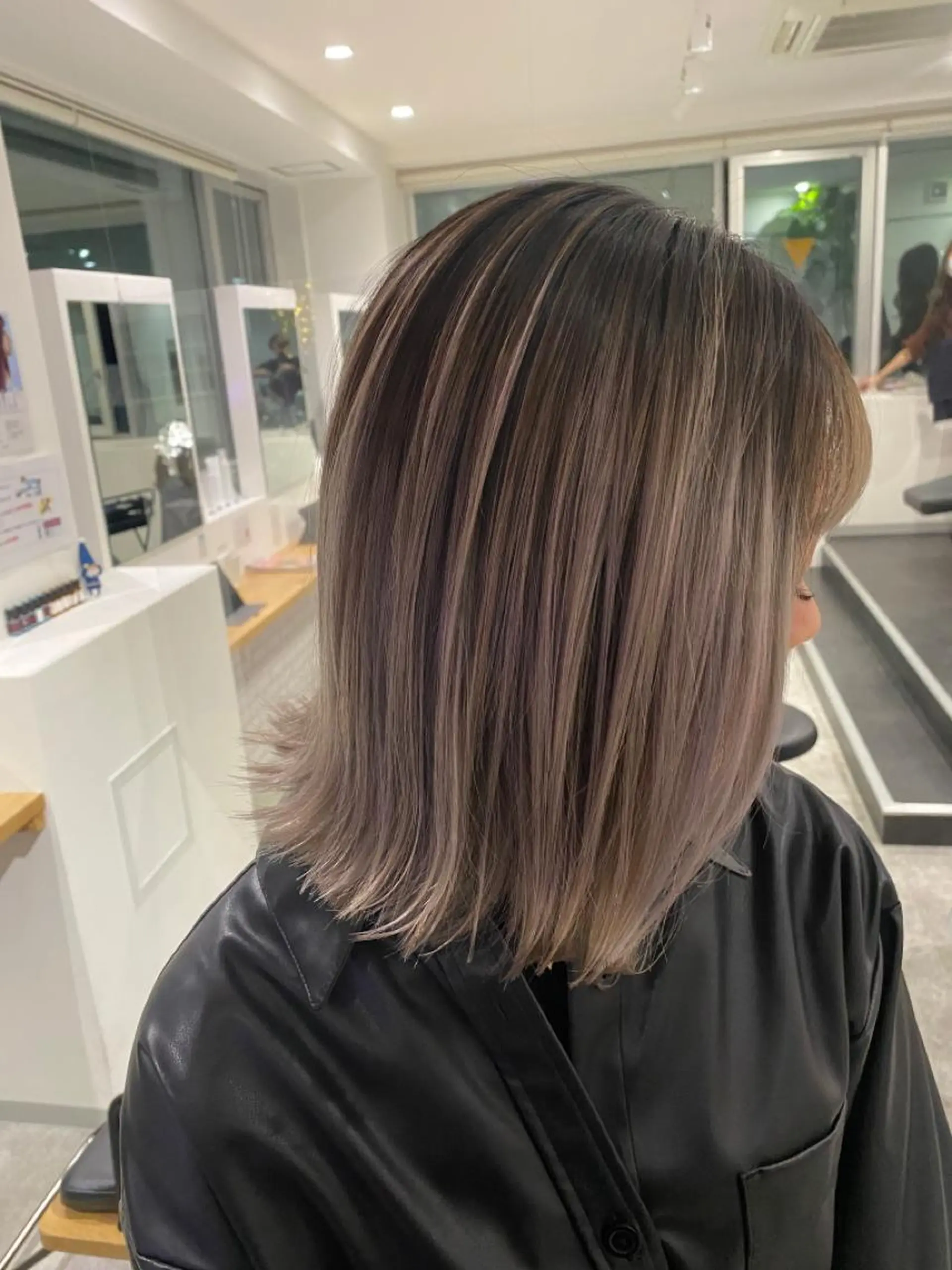 ショート カラー カット ヘアカラー JILBLAN京都 ショート/ハイライトのヘアスタイル