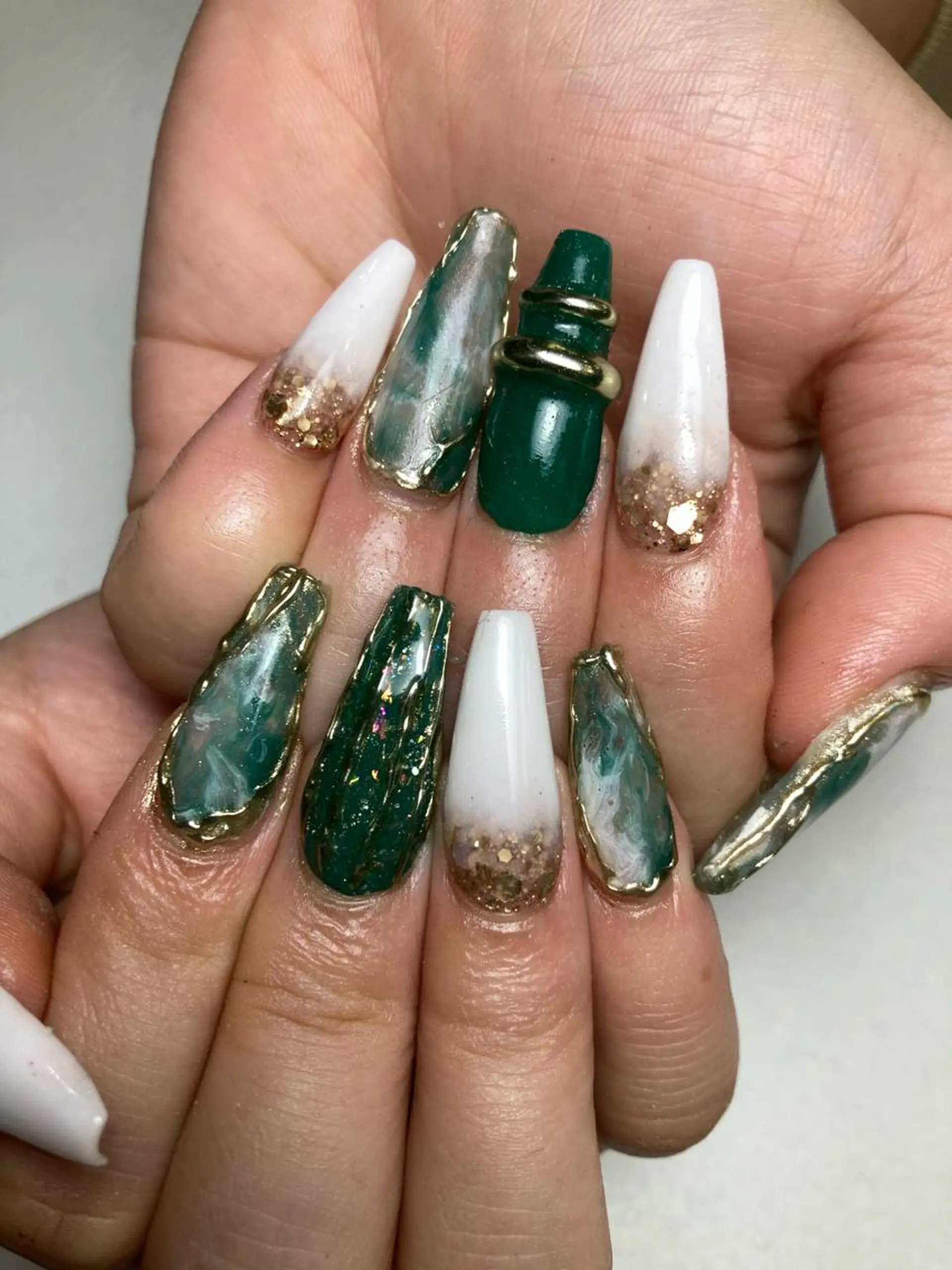 ネイル nailALBA 安蒜良彰のネイルデザイン