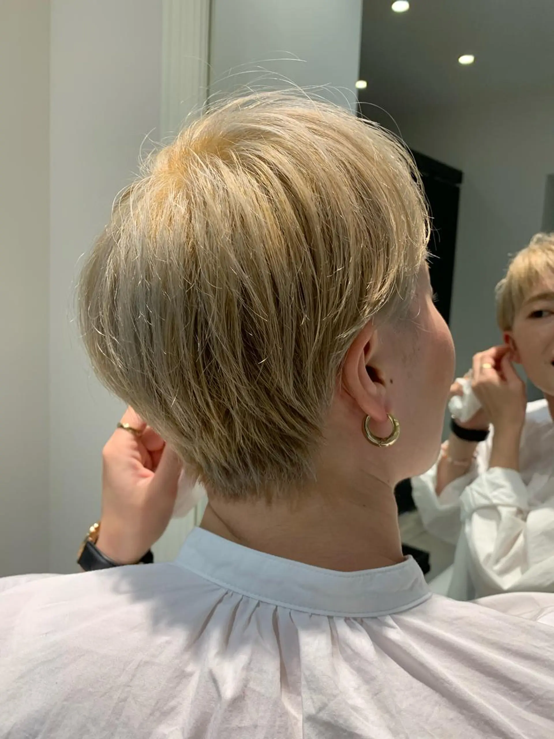 ショート カラー ハイトーンカラー ショートヘア カット ヘアカラー トリートメント 梅田/茶屋町 sayakaのヘアスタイル